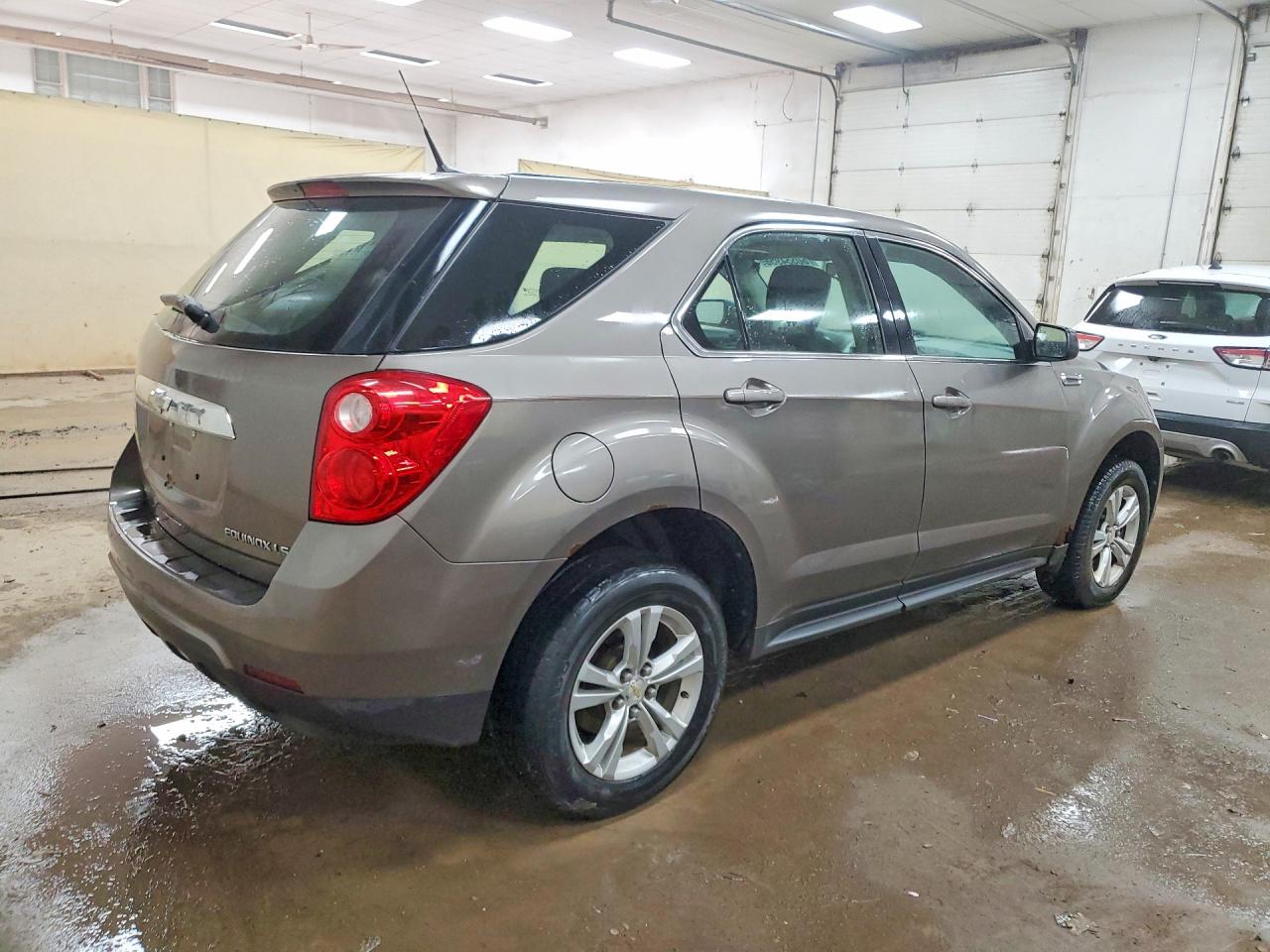 2010 Chevrolet Equinox Ls Серый vin: 2CNALBEW2A6334989