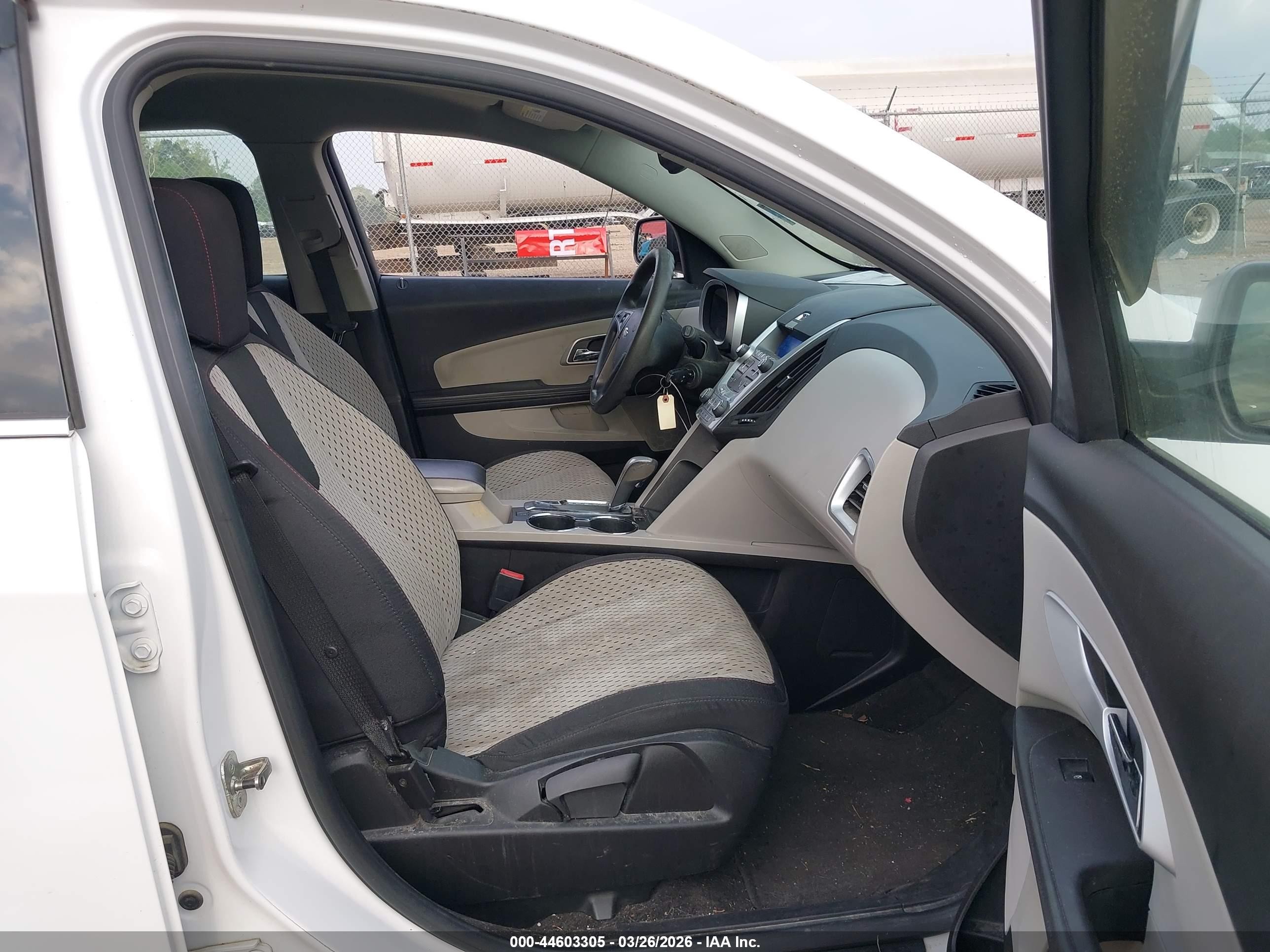 2010 Chevrolet Equinox Ls White vin: 2CNALBEW6A6255745