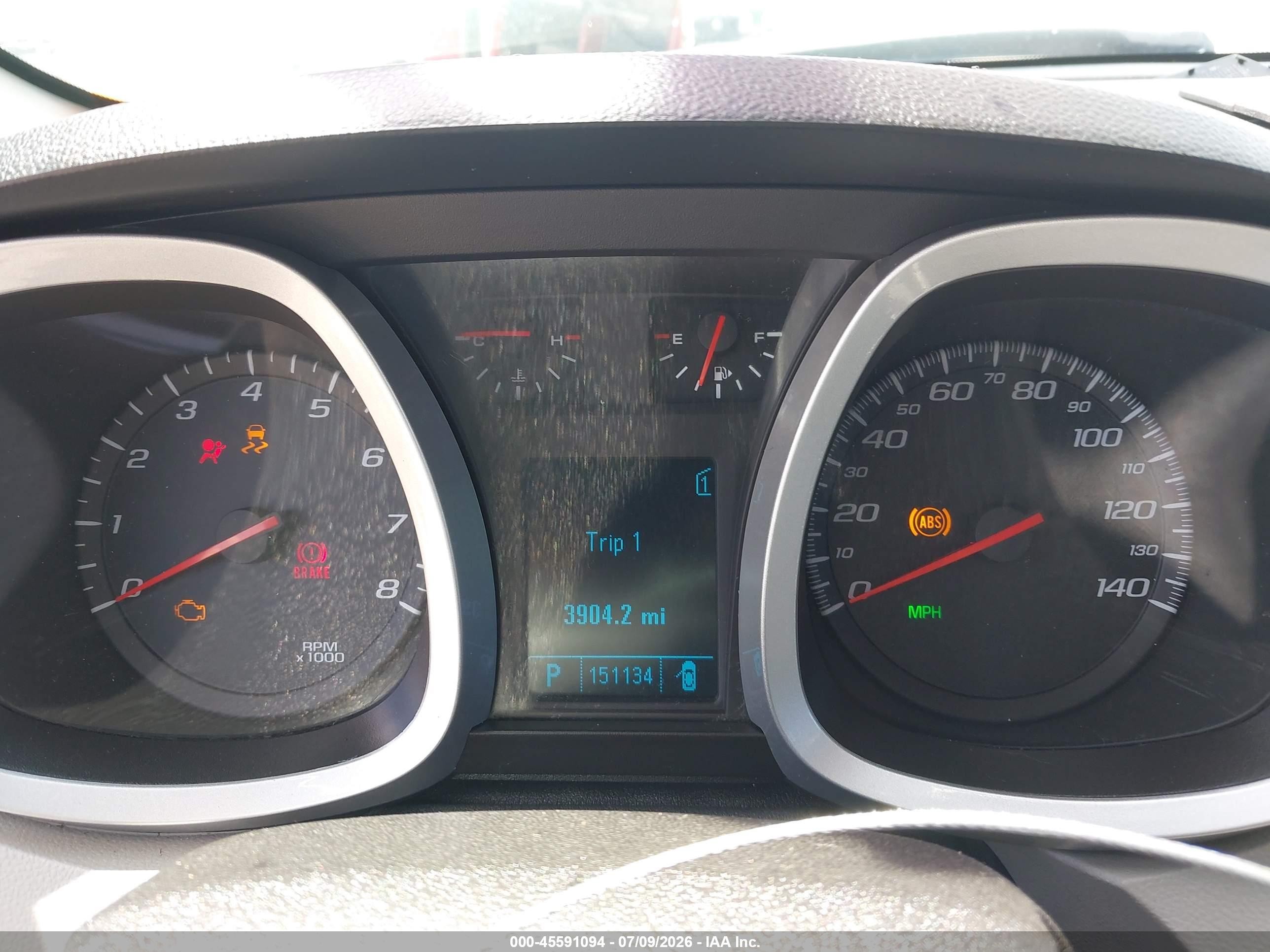 2010 Chevrolet Equinox Ls White vin: 2CNALBEW7A6402820