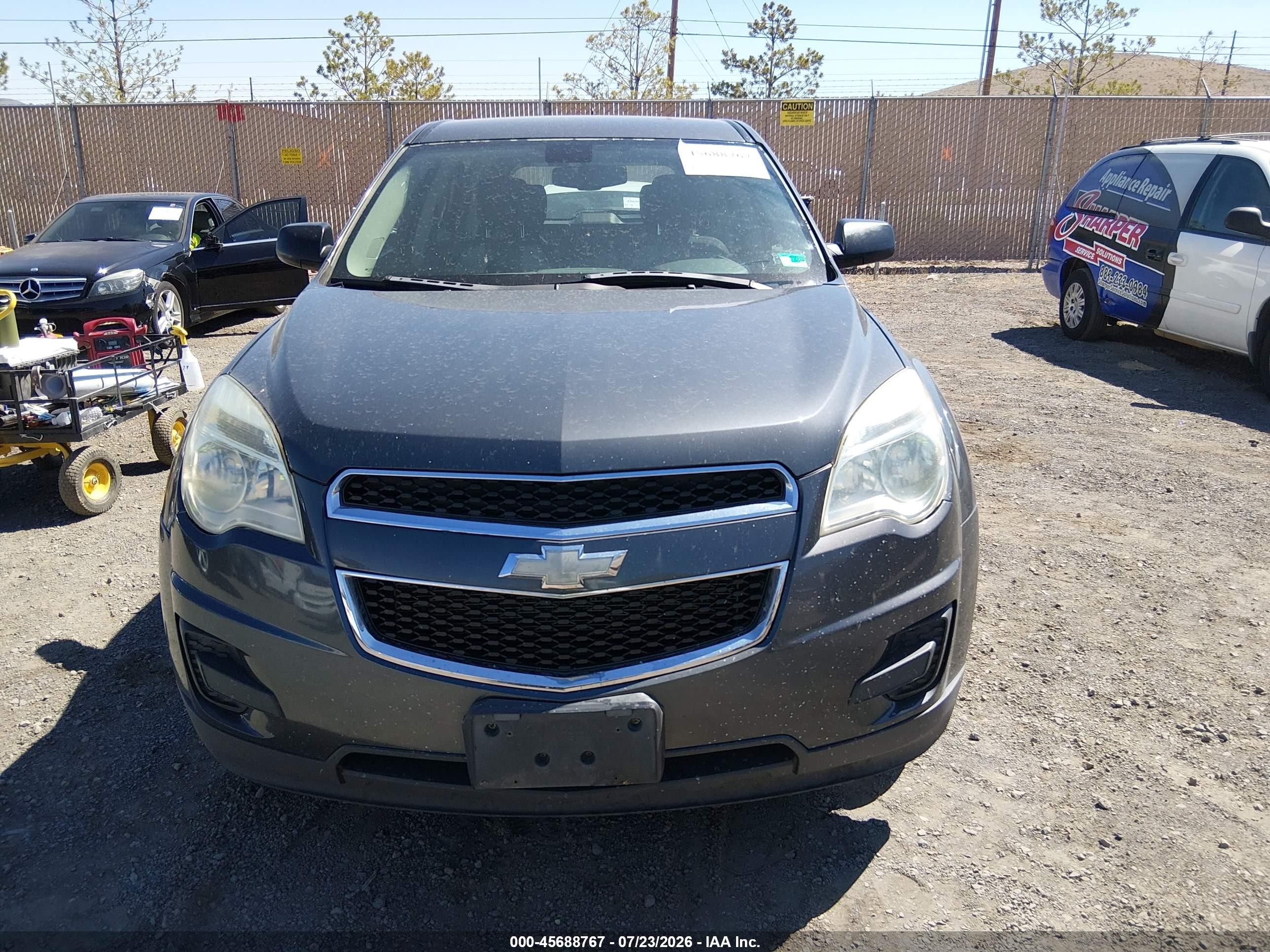 2010 Chevrolet Equinox Ls Серебряный vin: 2CNALBEW9A6403709