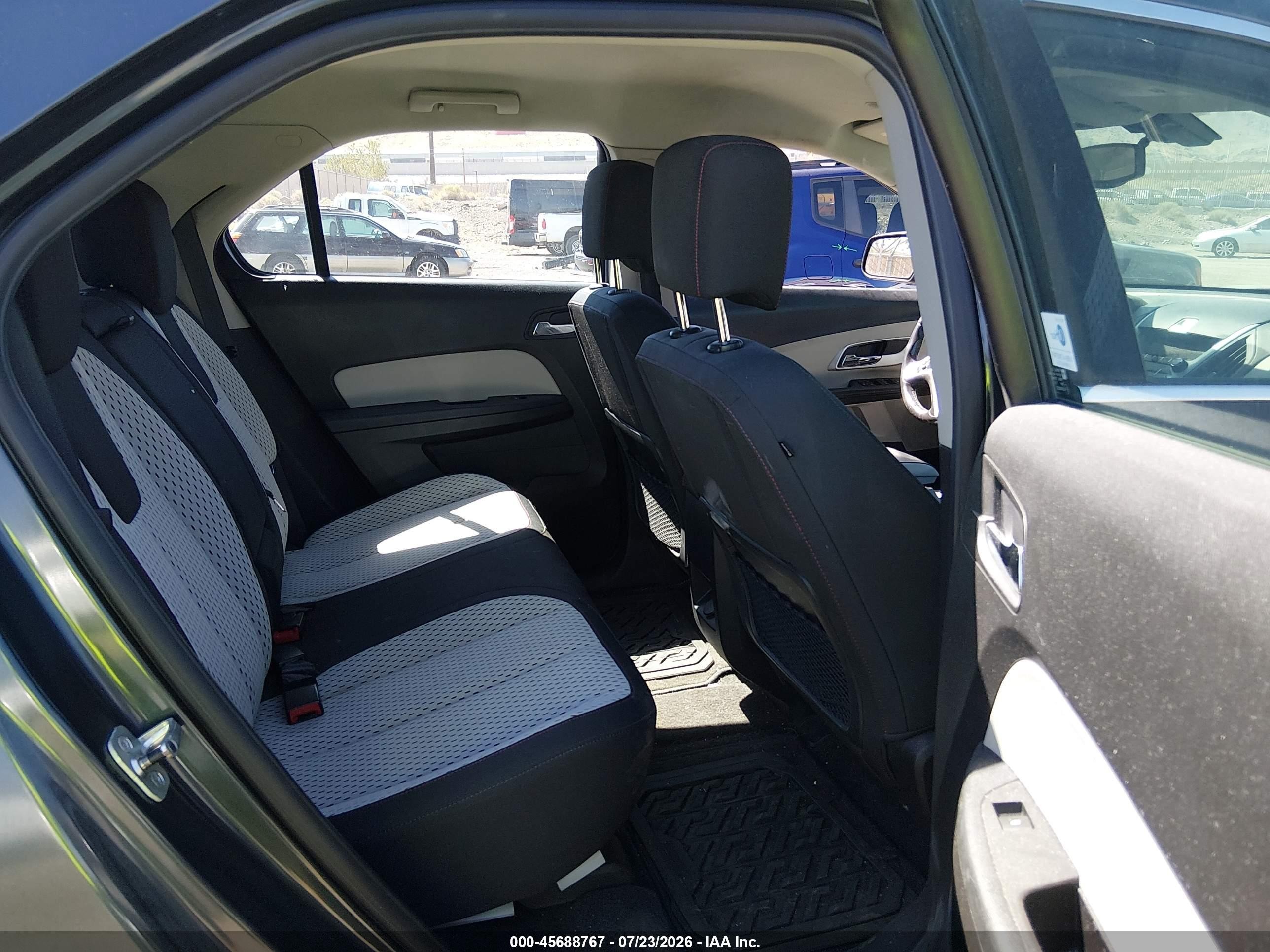 2010 Chevrolet Equinox Ls Серебряный vin: 2CNALBEW9A6403709