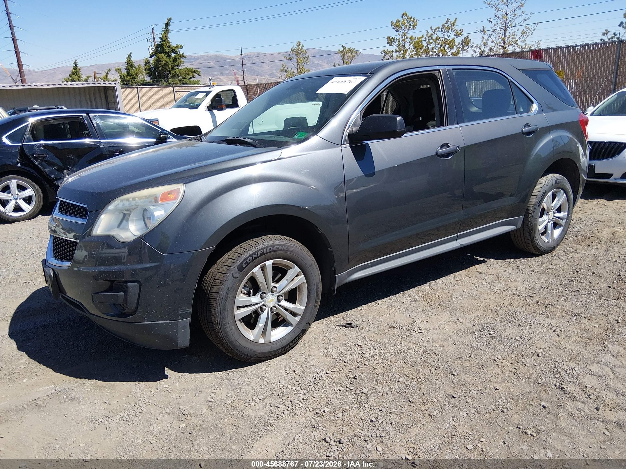 2010 Chevrolet Equinox Ls Серебряный vin: 2CNALBEW9A6403709