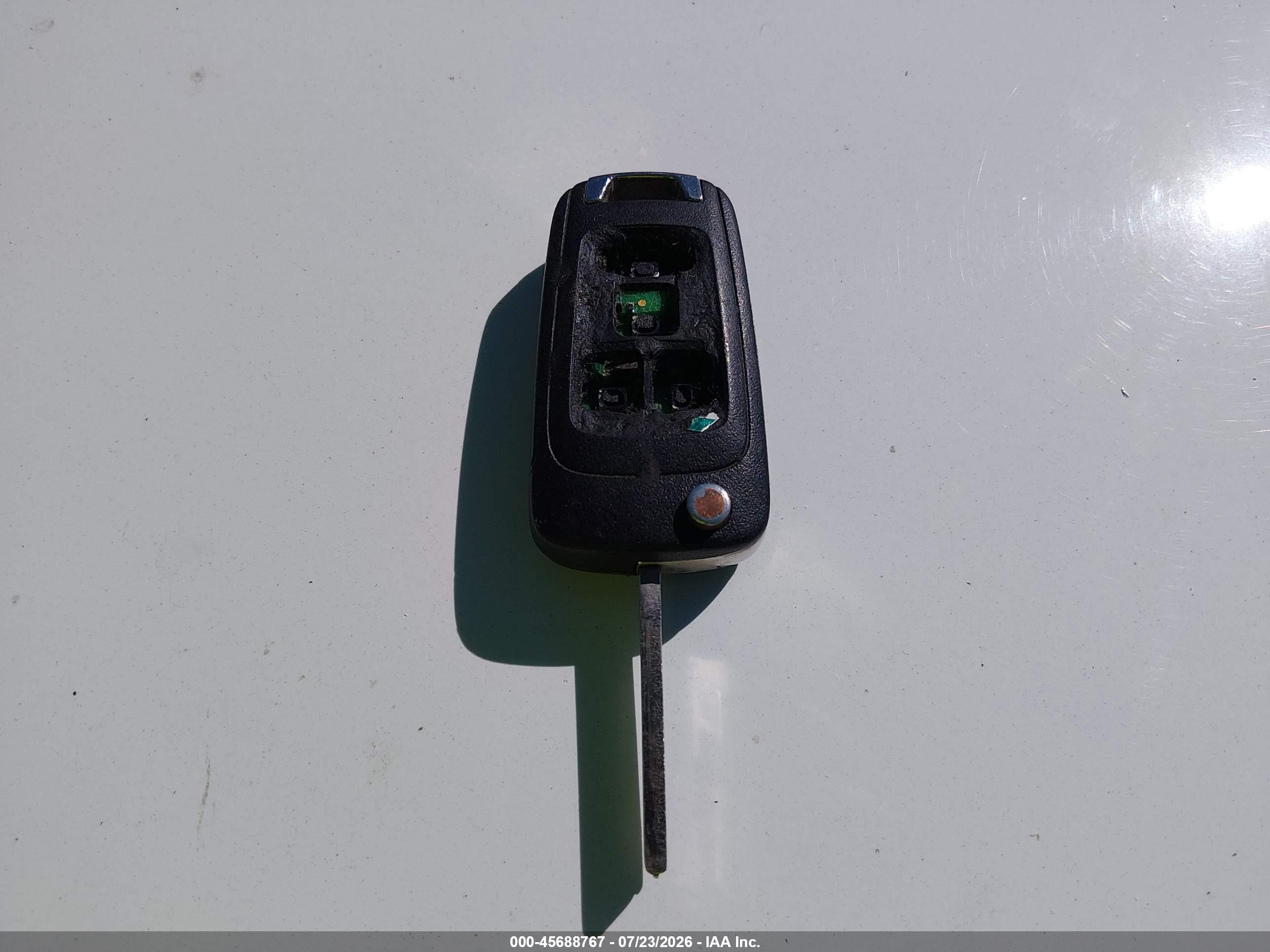 2010 Chevrolet Equinox Ls Серебряный vin: 2CNALBEW9A6403709
