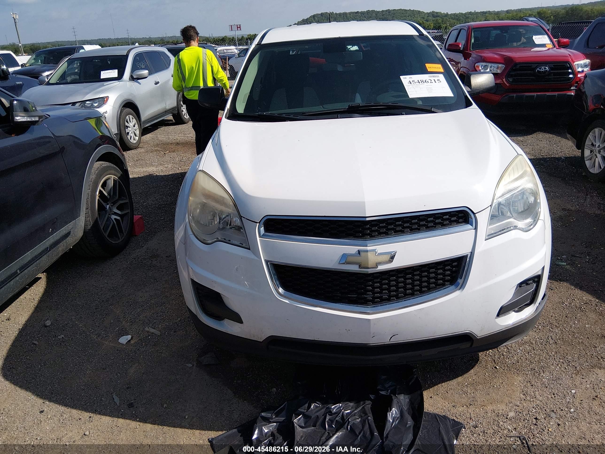 2010 Chevrolet Equinox Ls White vin: 2CNALBEWXA6211456