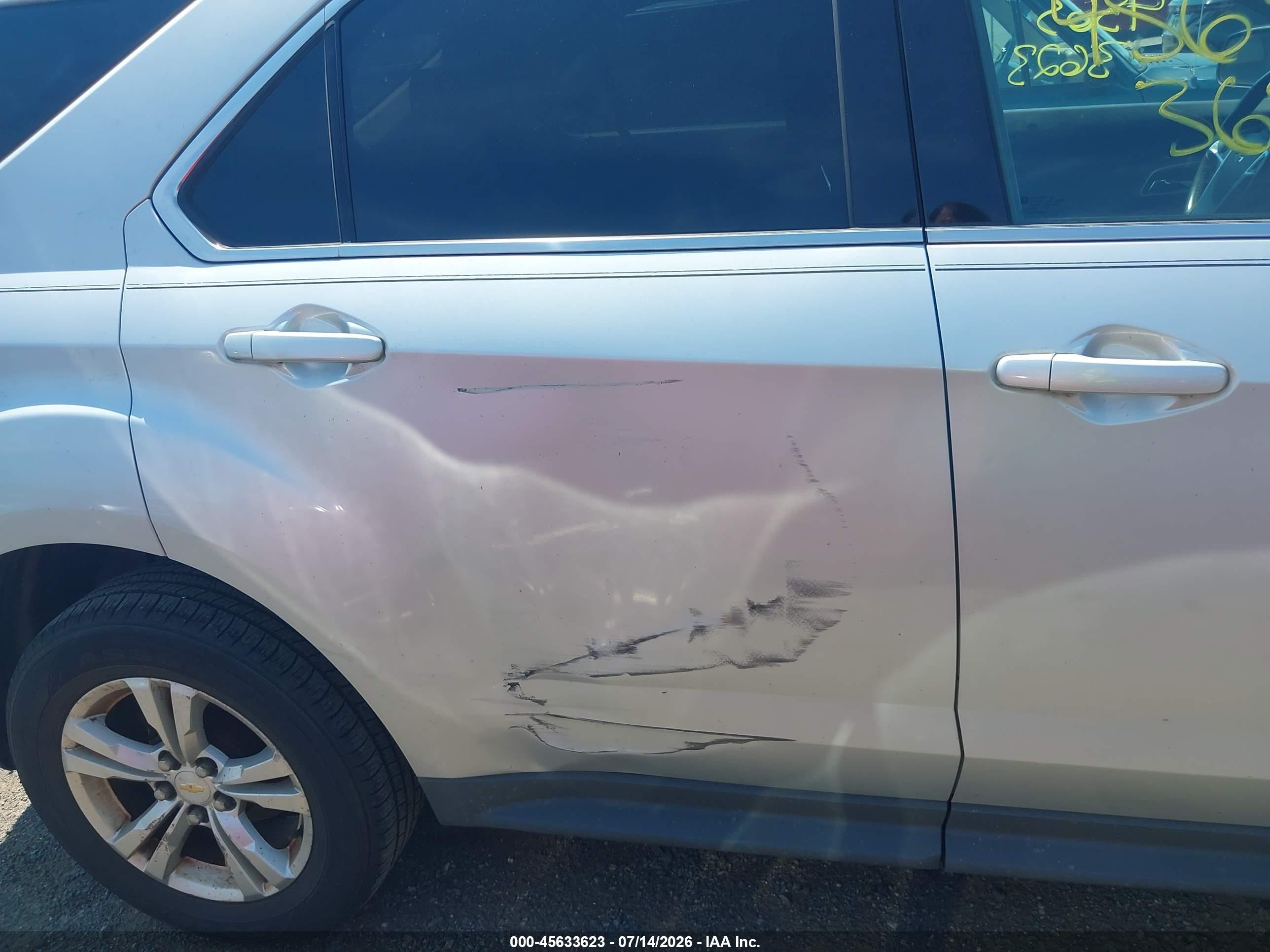 2011 Chevrolet Equinox Lt W/1lt Серебряный vin: 2CNALDEC4B6432196