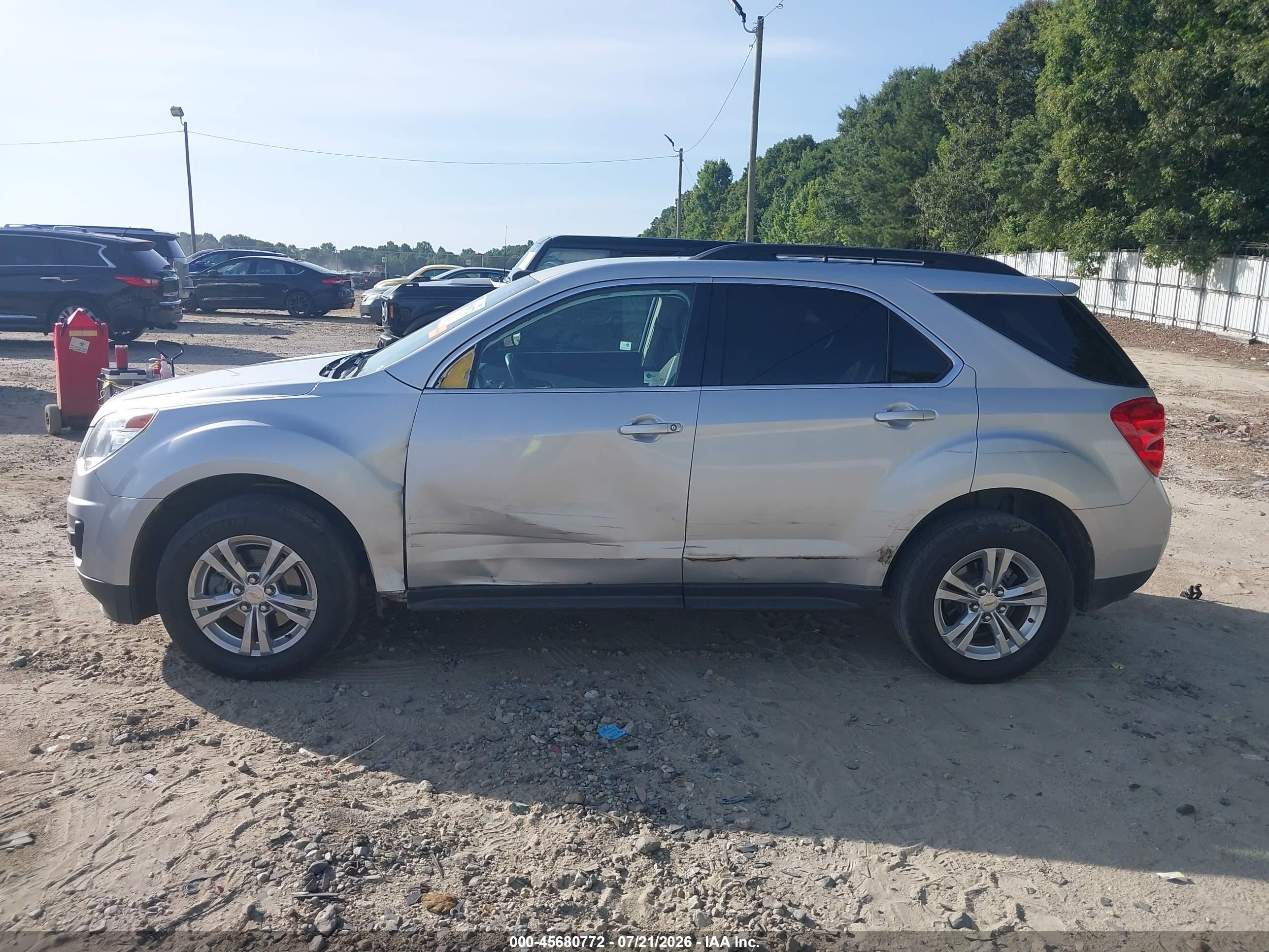 2011 Chevrolet Equinox Lt W/1lt Silver vin: 2CNALDEC5B6215031