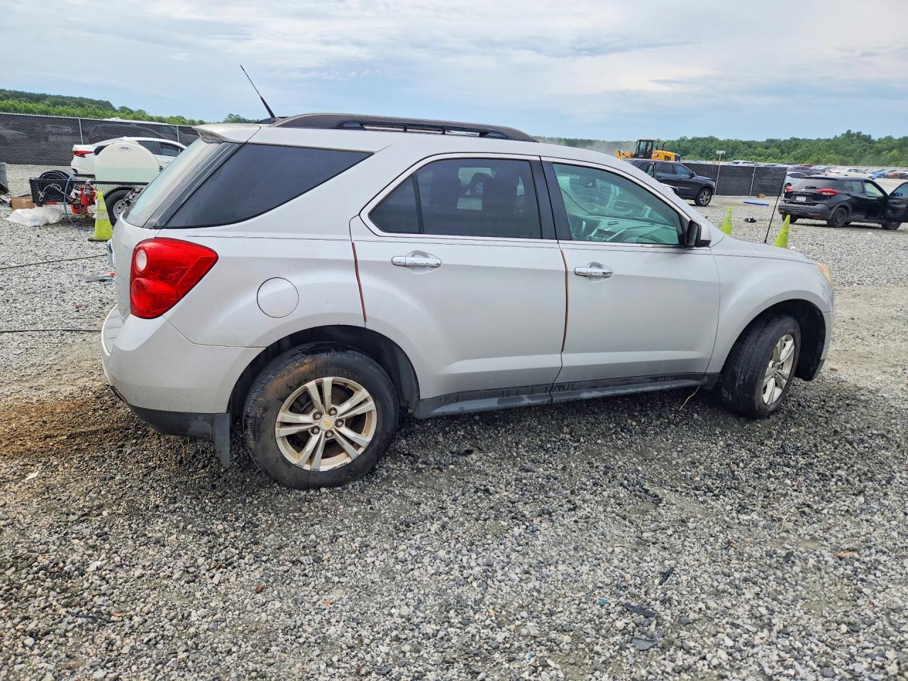 2011 Chevrolet Equinox Lt Серебряный vin: 2CNALDEC6B6225292