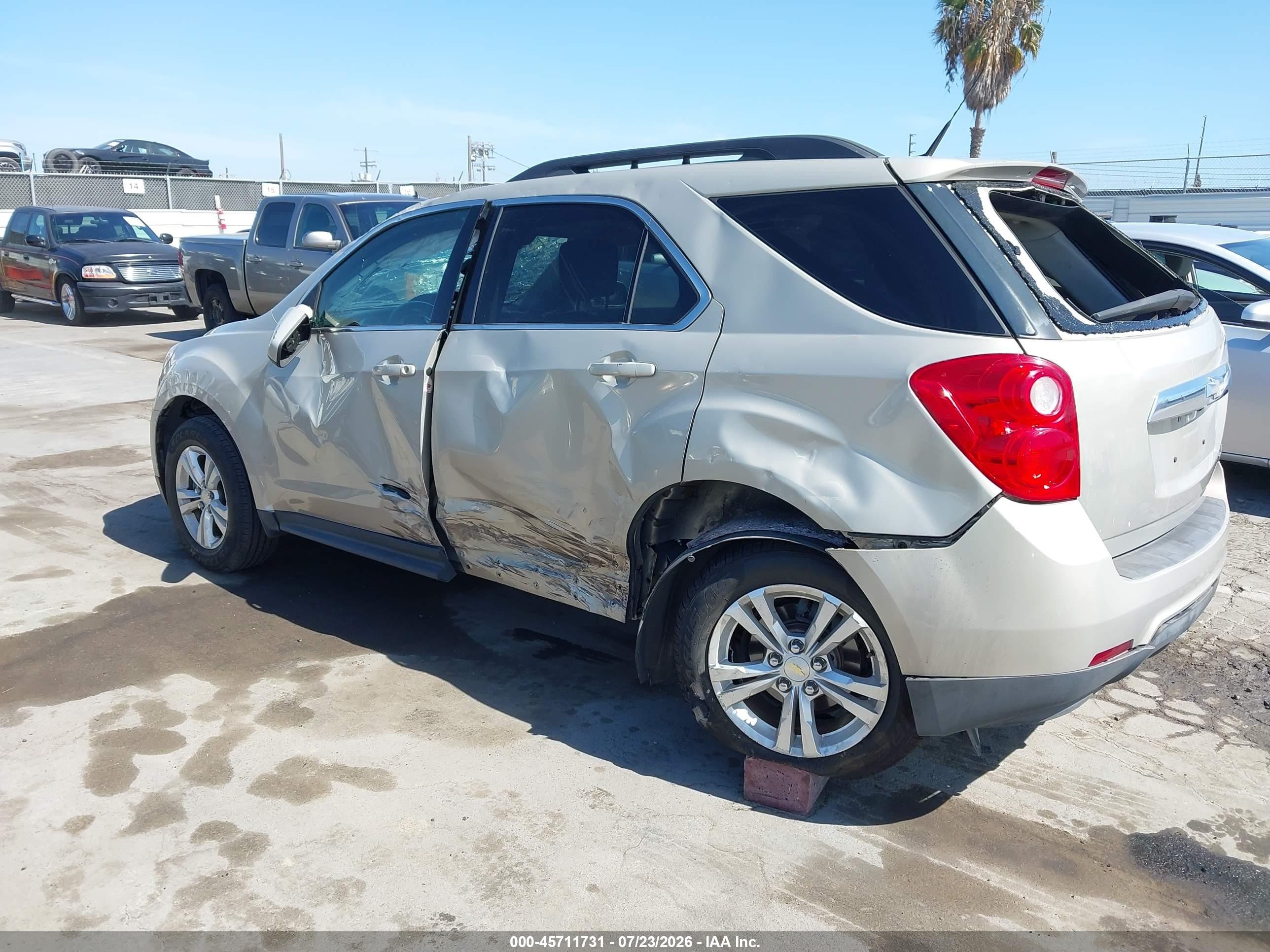 2011 Chevrolet Equinox Lt W/1lt Бежевый vin: 2CNALDEC6B6253979