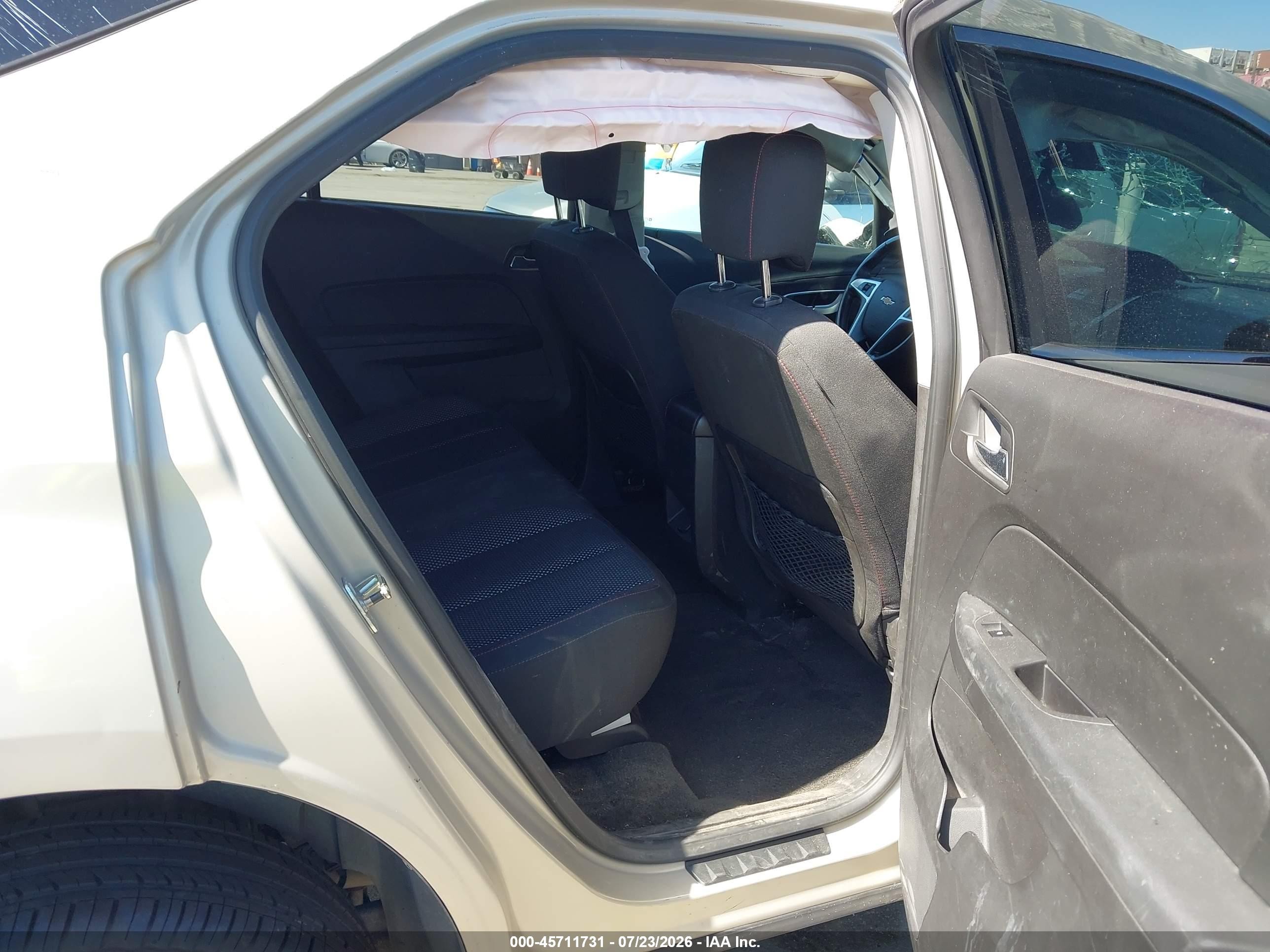 2011 Chevrolet Equinox Lt W/1lt Бежевый vin: 2CNALDEC6B6253979