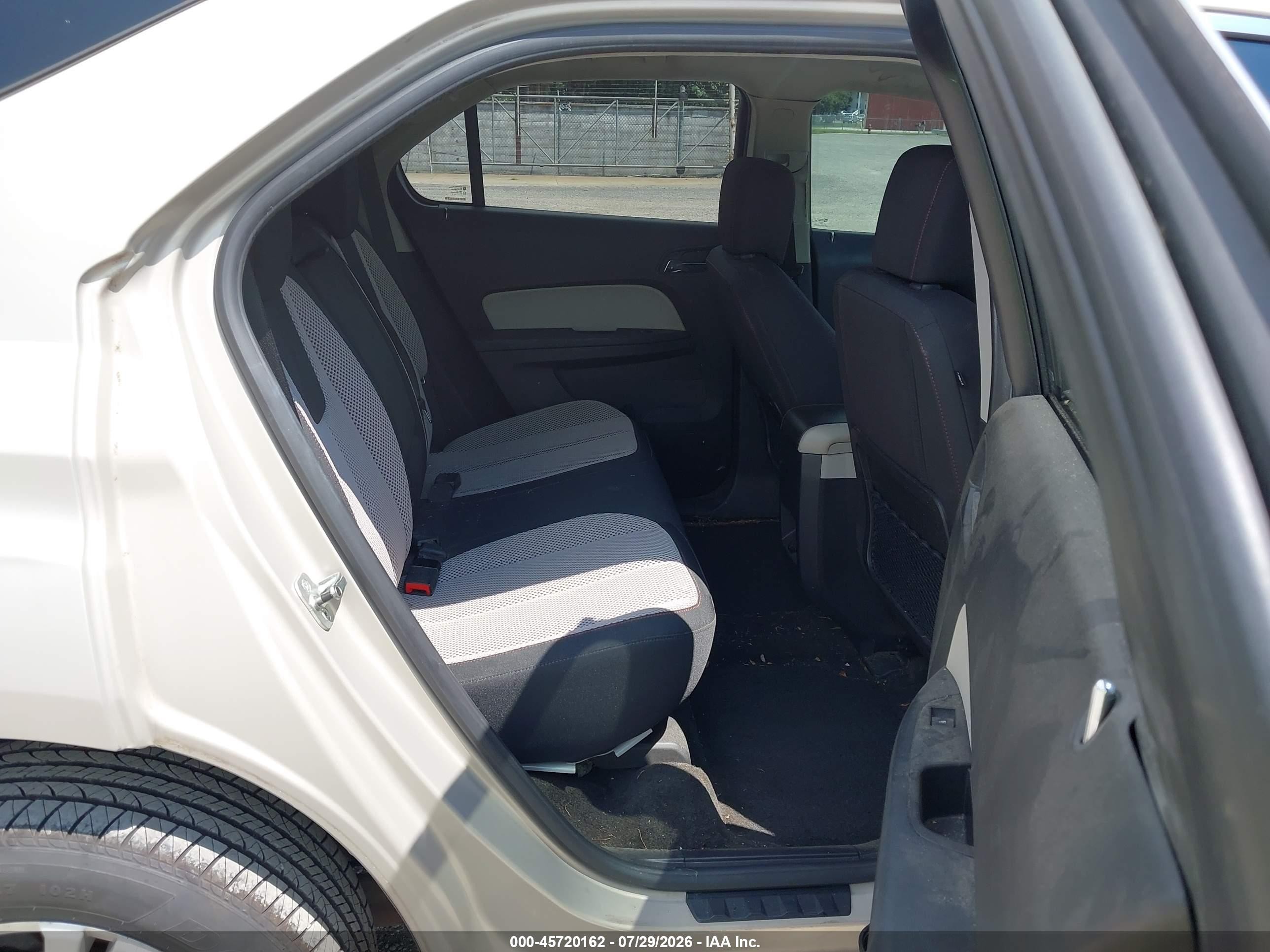 2010 Chevrolet Equinox Lt Бежевый vin: 2CNALDEW0A6396239