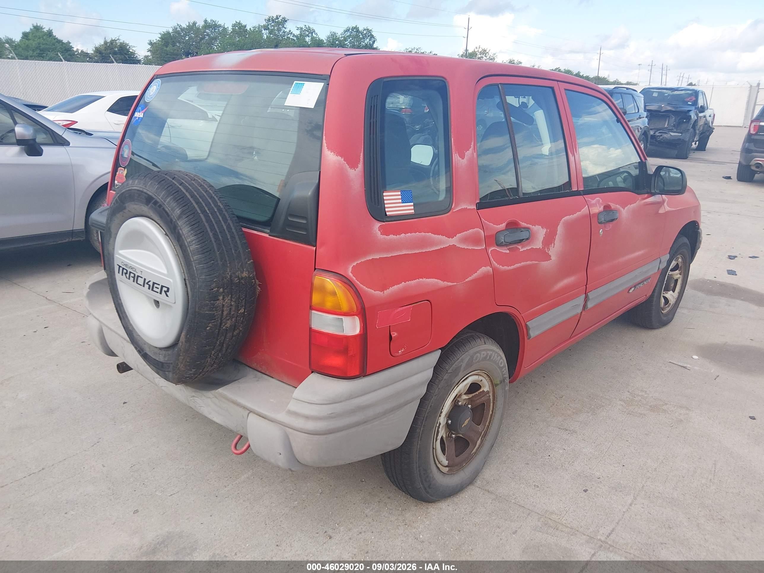 2001 Chevrolet Tracker Hard Top Base Red vin: 2CNBE13C516901746