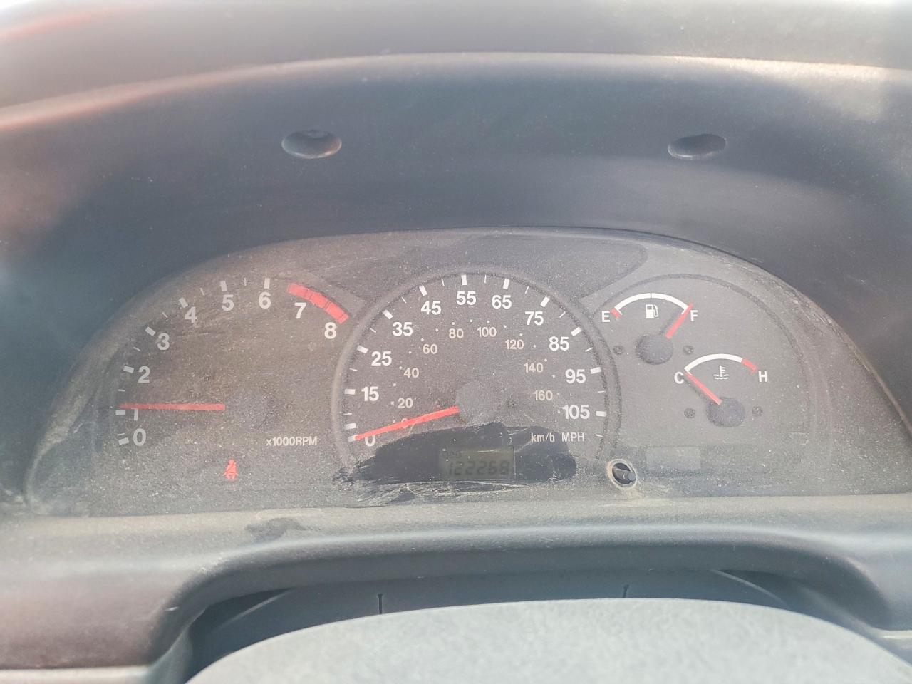 2000 Chevrolet Tracker Black vin: 2CNBE18C9Y6926796