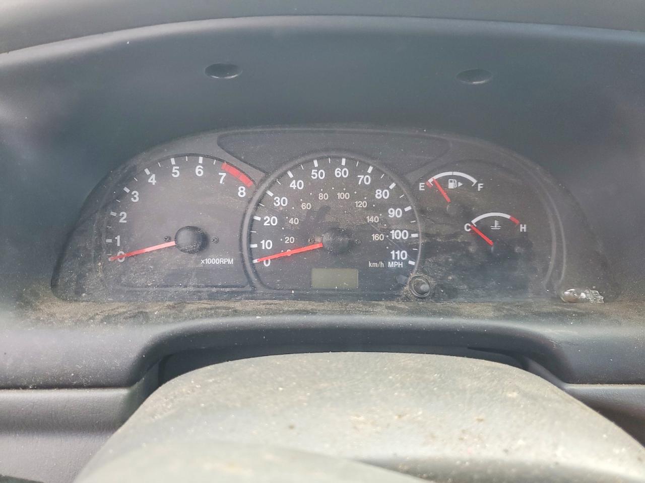 2004 Chev Tracker Blue vin: 2CNBJ134046909245