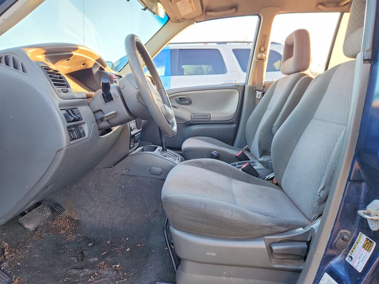 2004 Chev Tracker Blue vin: 2CNBJ134046909245