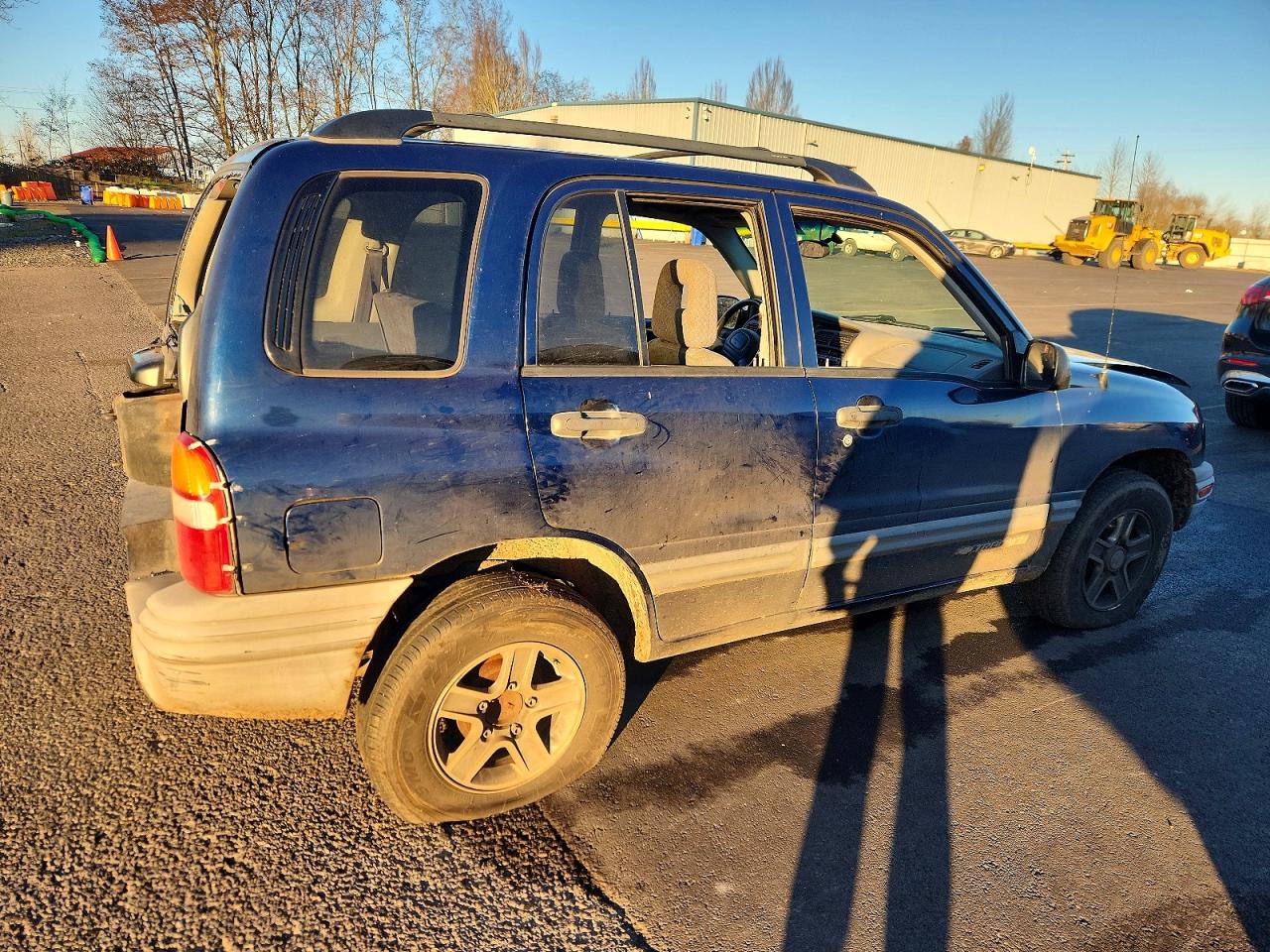 2004 Chev Tracker Blue vin: 2CNBJ134046909245