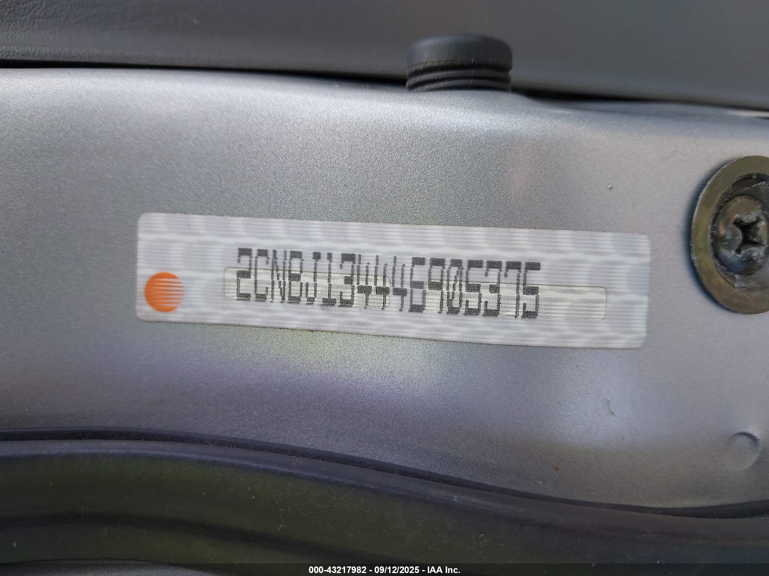2004 Chevrolet Tracker   Silver vin: 2CNBJ134446905375