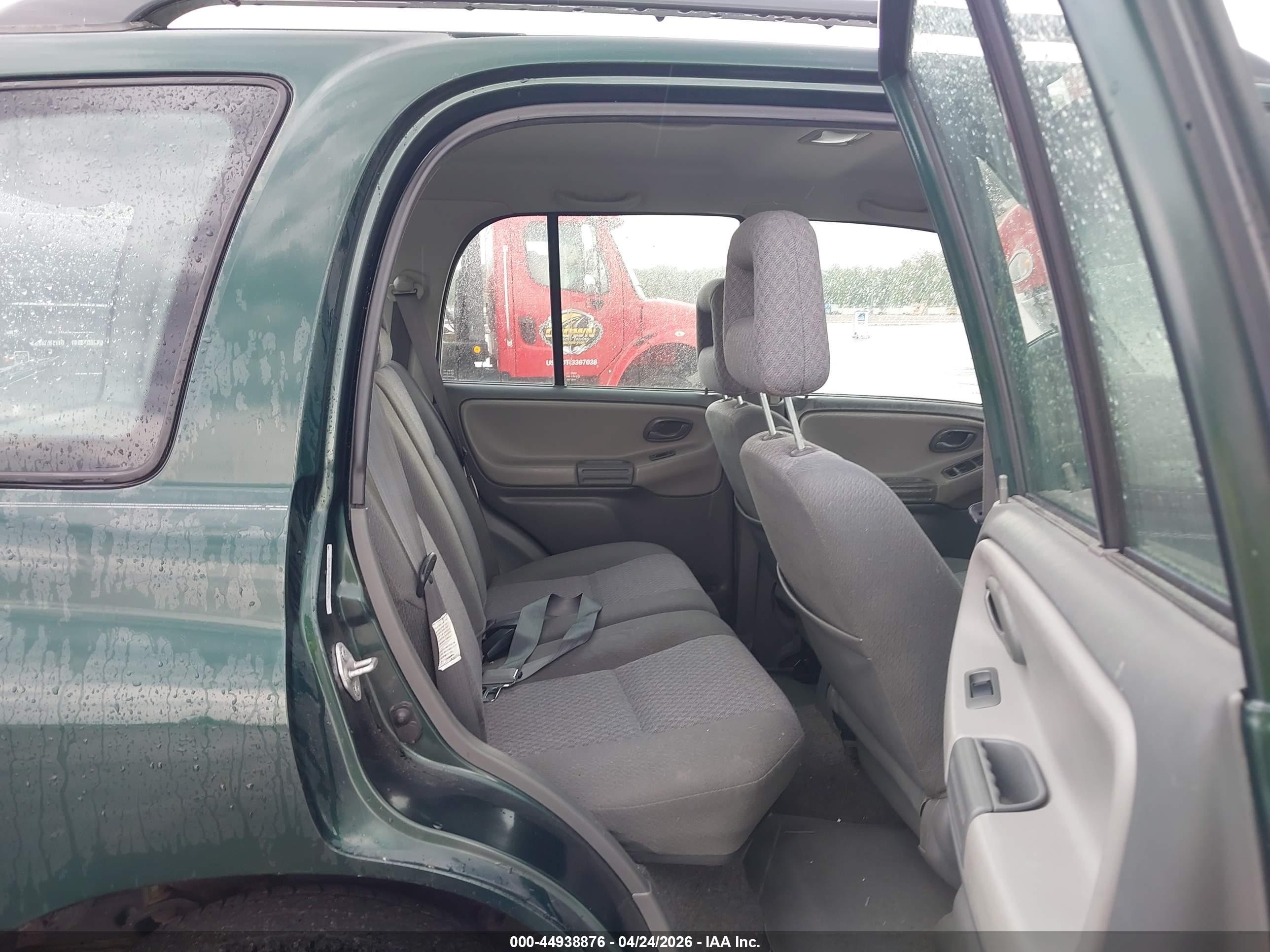 2004 Chevrolet Tracker   Green vin: 2CNBJ134446909992