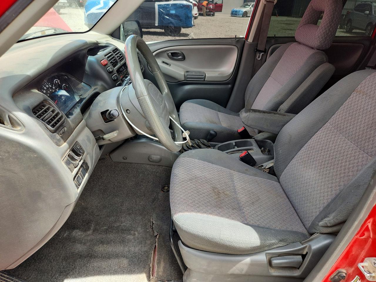 2004 Chevrolet Tracker Red vin: 2CNBJ134646918709