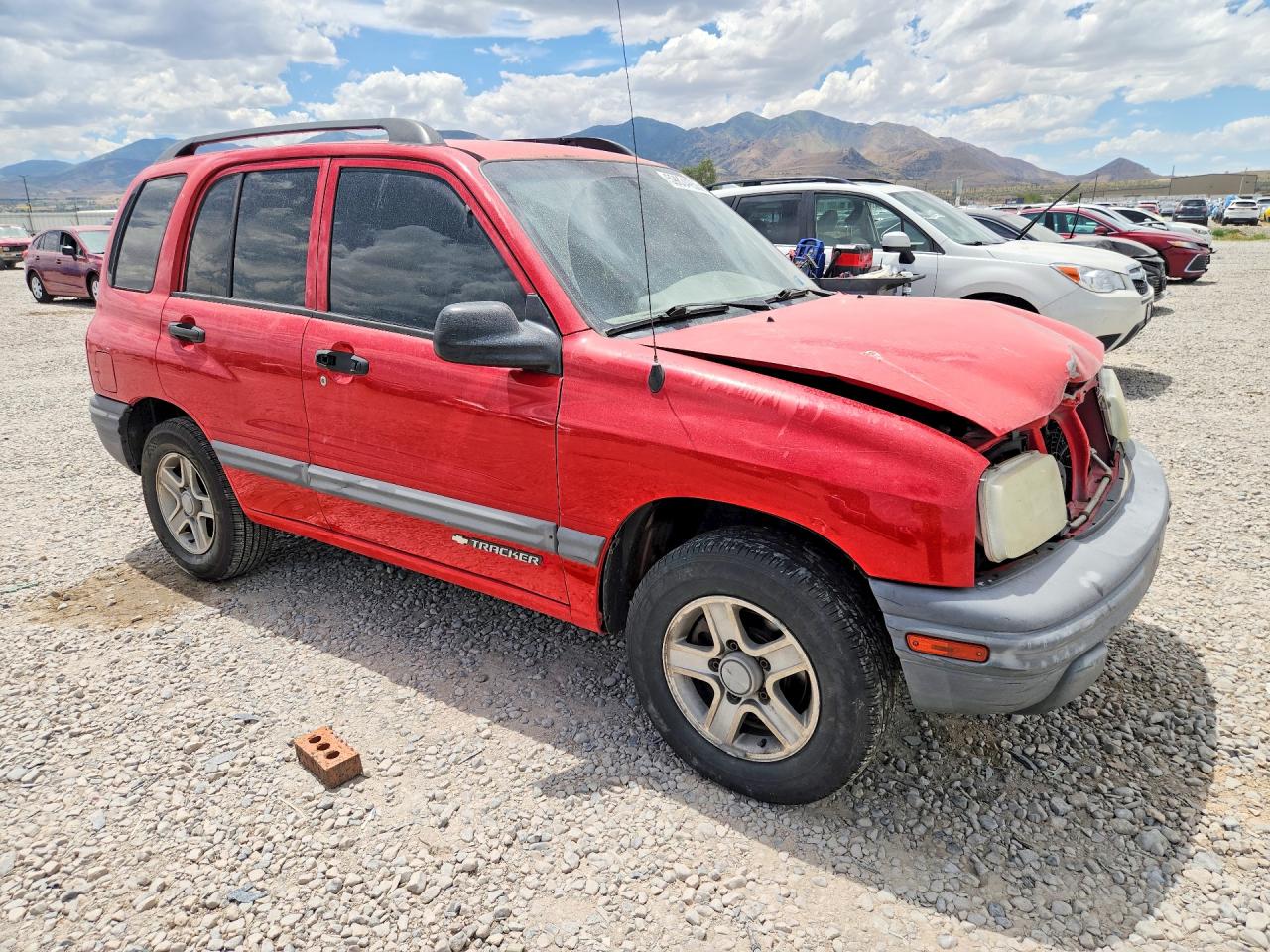 2004 Chevrolet Tracker Red vin: 2CNBJ134646918709