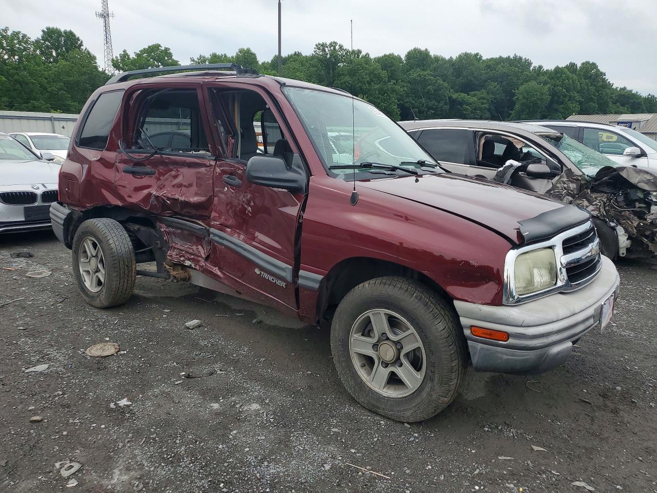 2003 Chevrolet Tracker Red vin: 2CNBJ134736947103