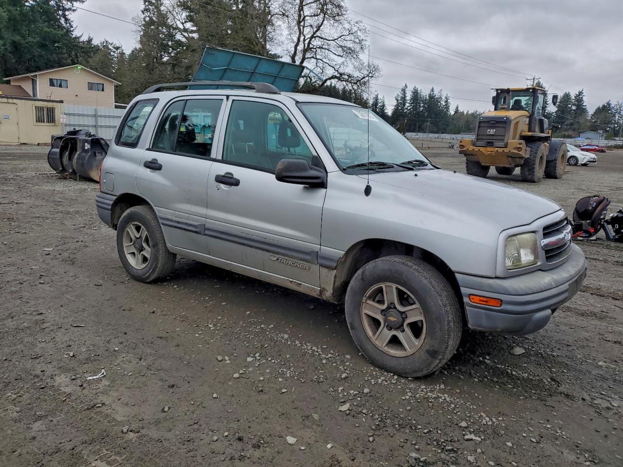 2002 Chevrolet Tracker Silver vin: 2CNBJ13C026911162