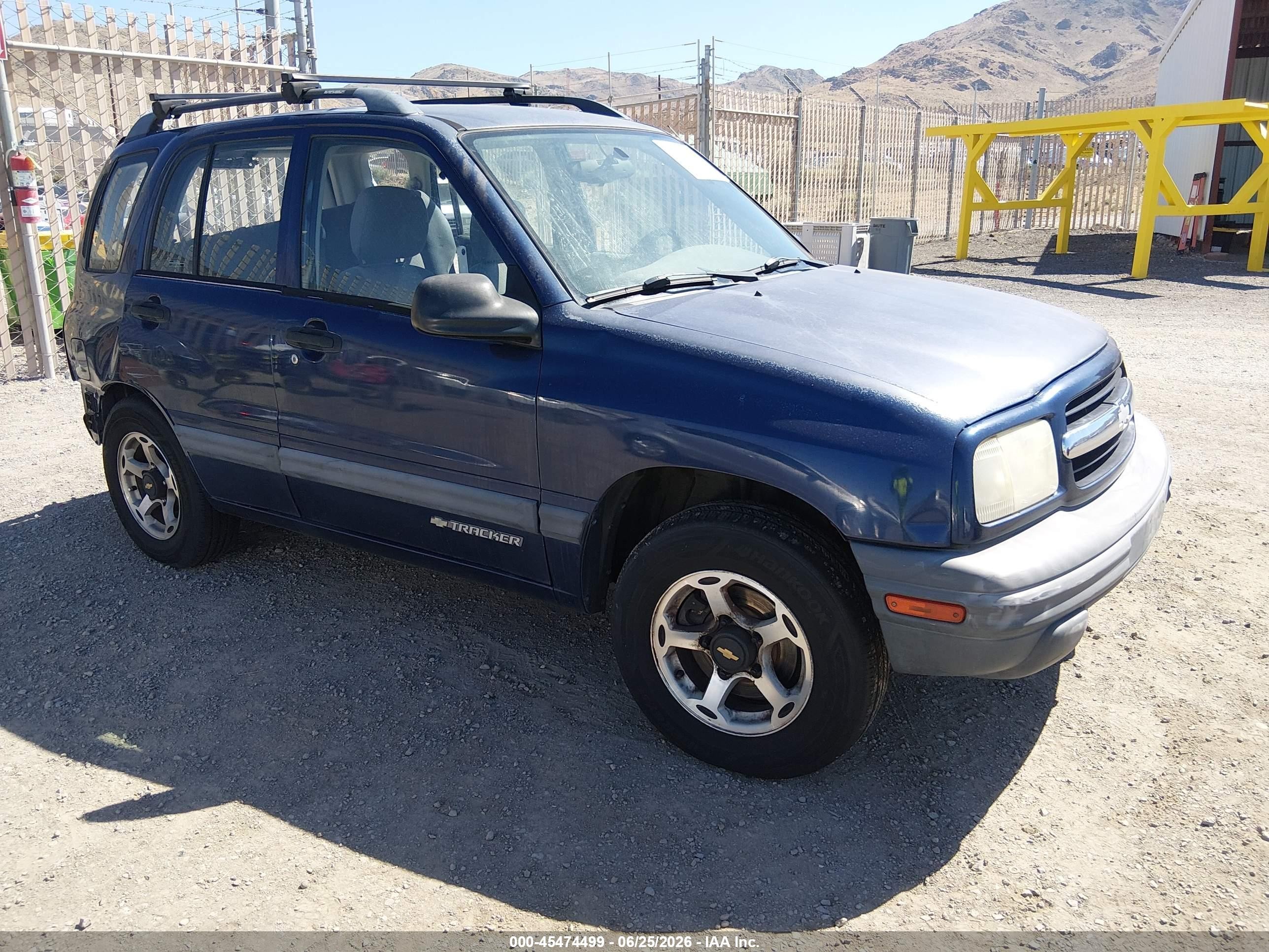 2000 Chevrolet Tracker Hard Top Blue vin: 2CNBJ13C0Y6910666
