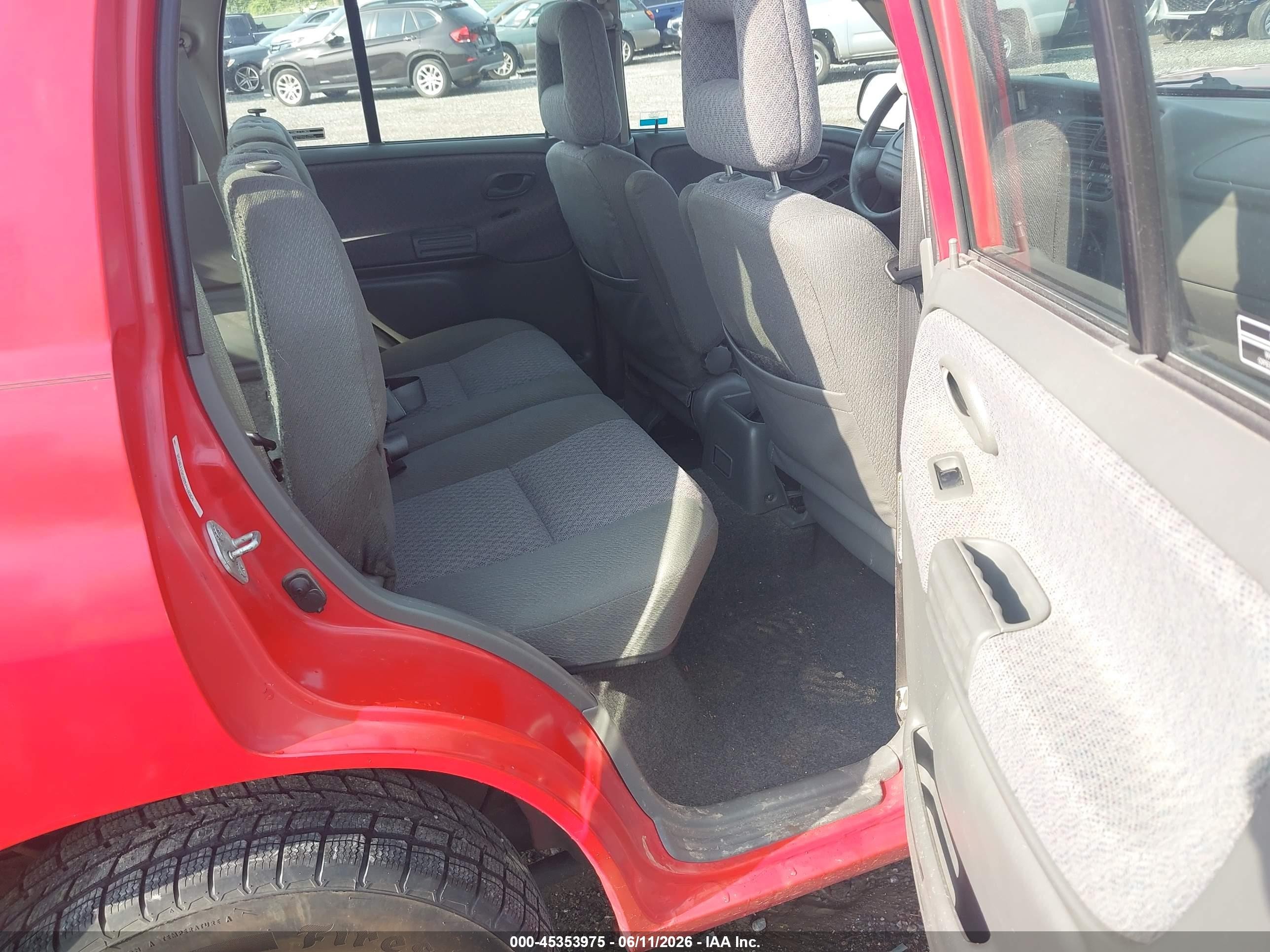 2002 Chevrolet Tracker Hard Top Base Красный vin: 2CNBJ13C226918369