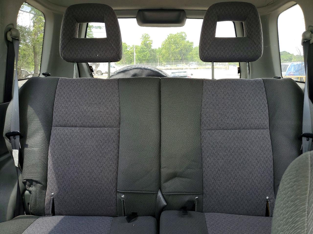 2003 Chevrolet Tracker Желто-коричневый vin: 2CNBJ13C236947081