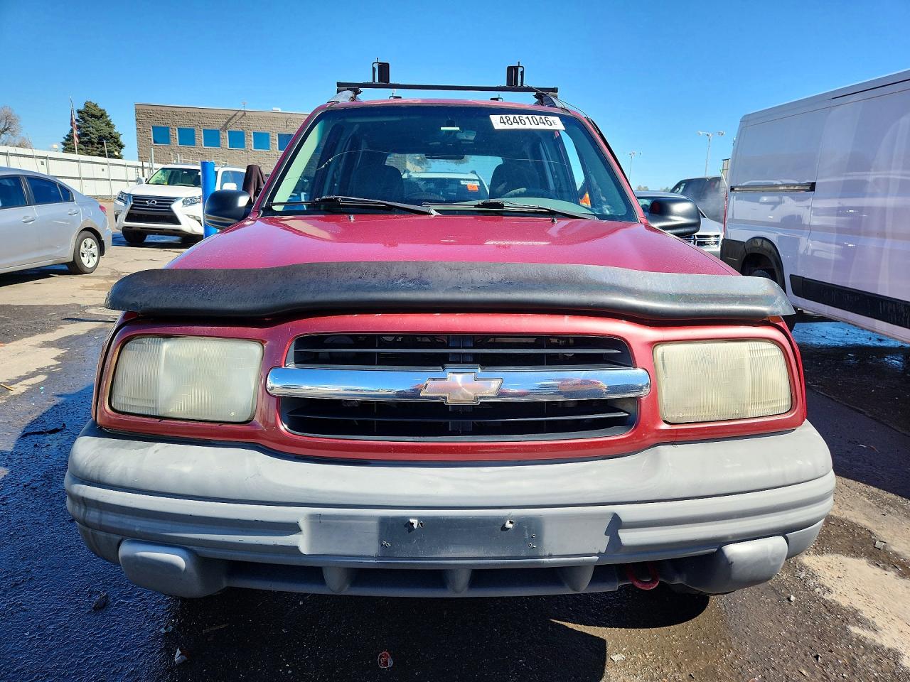 2000 Chevrolet Tracker Burgundy vin: 2CNBJ13C2Y6938596