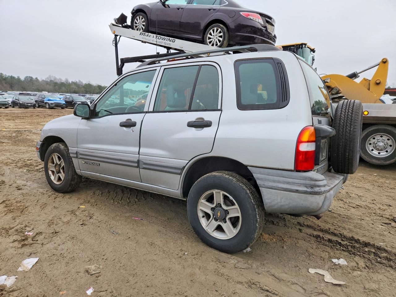 2002 Chev Tracker Серый vin: 2CNBJ13C326923645