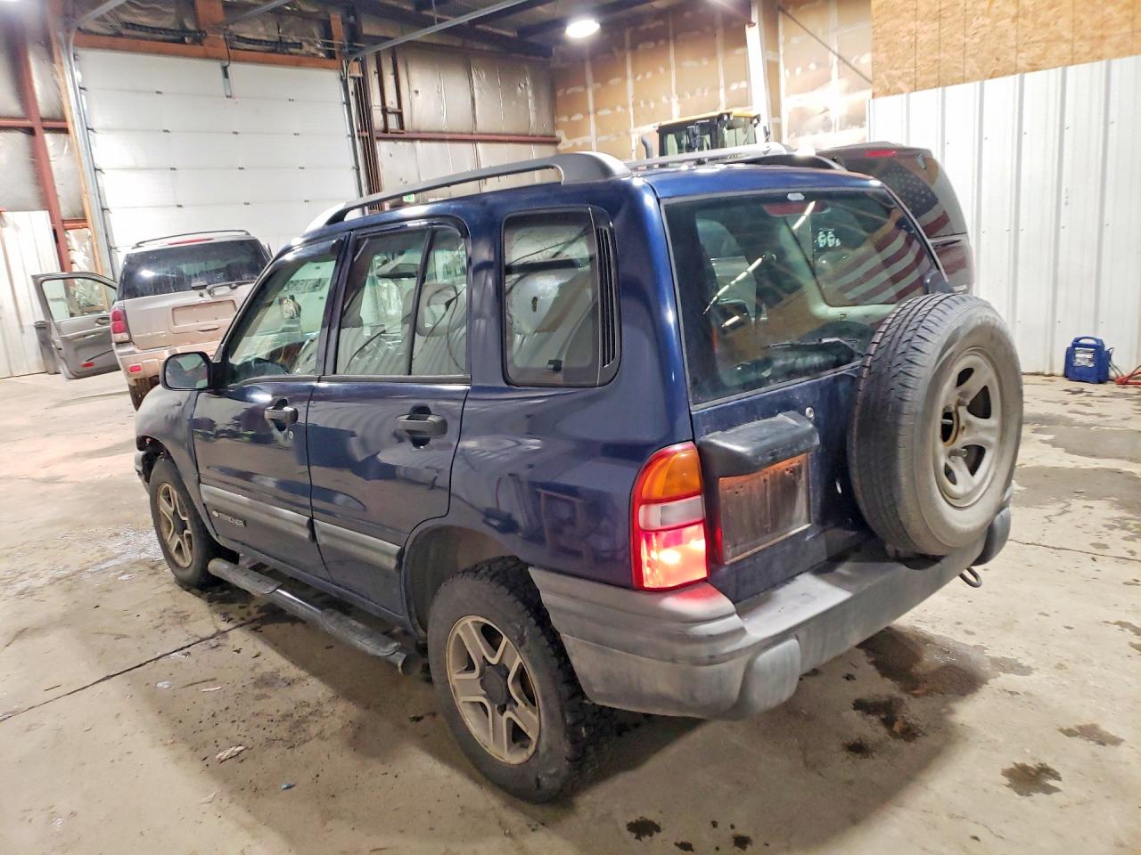 2003 Chevrolet Tracker Blue vin: 2CNBJ13C536900577