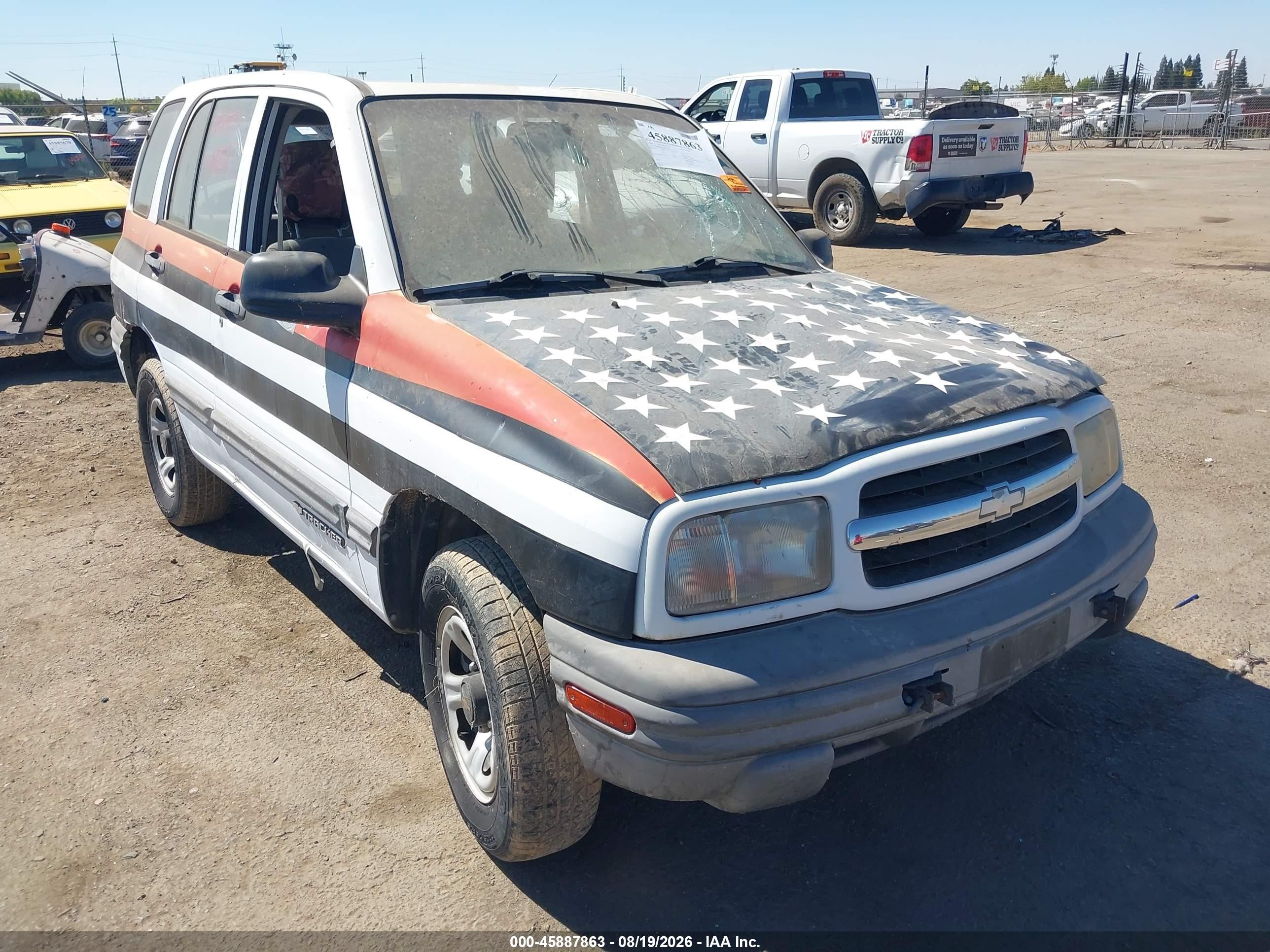 2000 Chevrolet Tracker Hard Top White vin: 2CNBJ13C5Y6929391