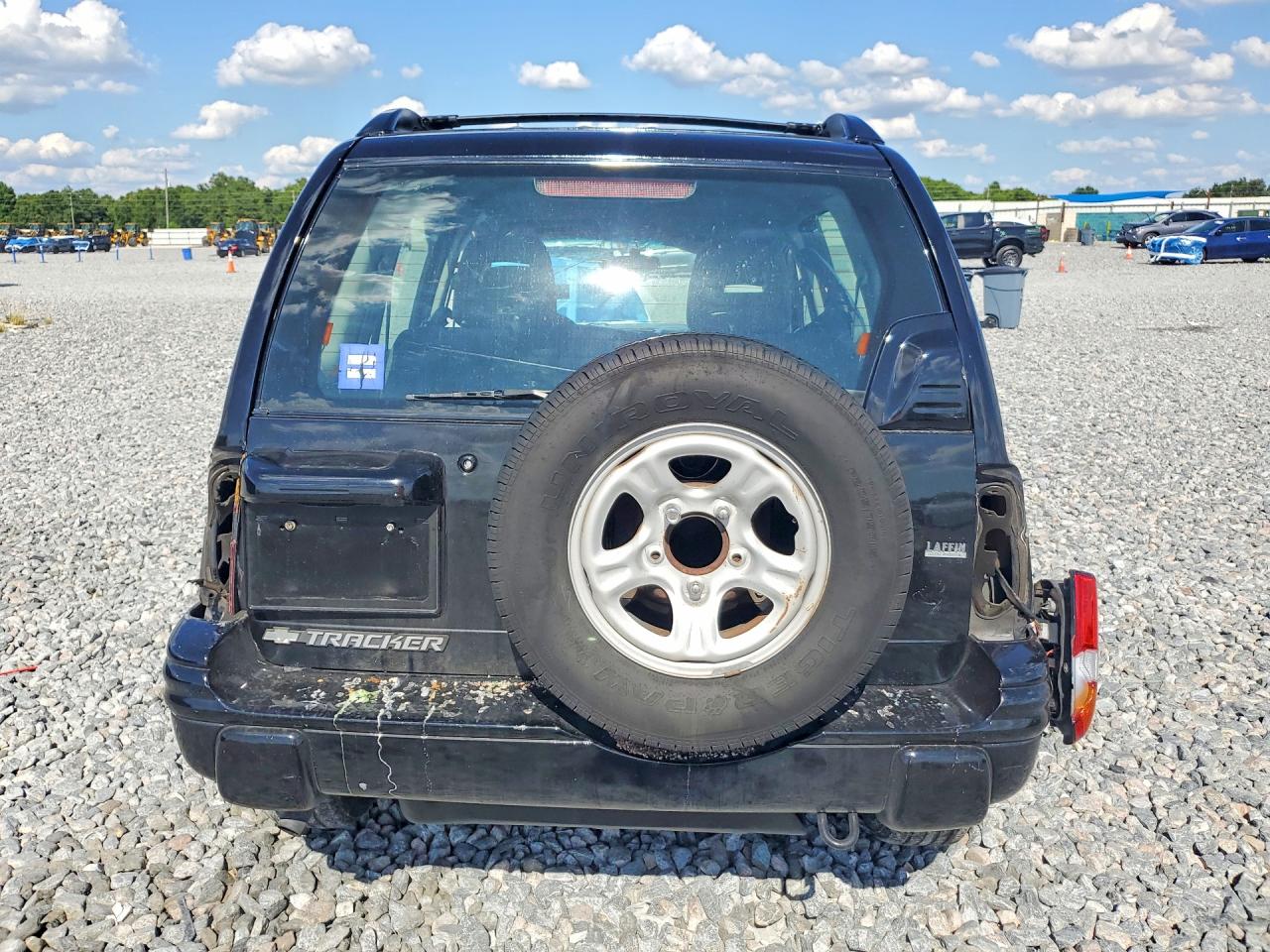 2002 Chevrolet Tracker Black vin: 2CNBJ13C826921793
