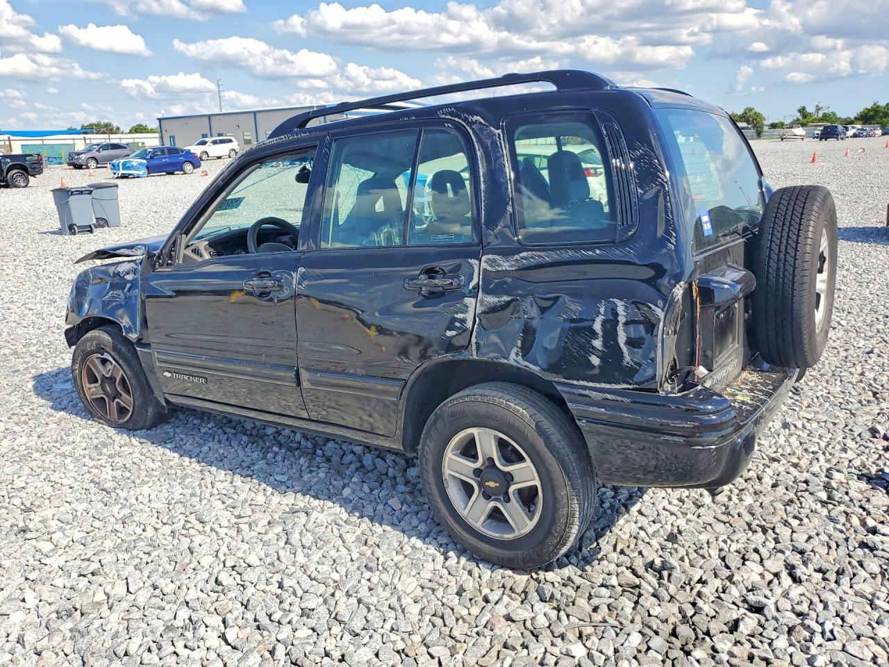2002 Chevrolet Tracker Black vin: 2CNBJ13C826921793