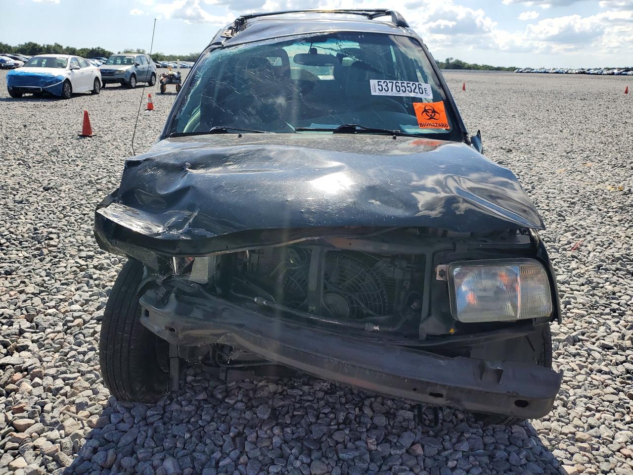 2002 Chevrolet Tracker Black vin: 2CNBJ13C826921793