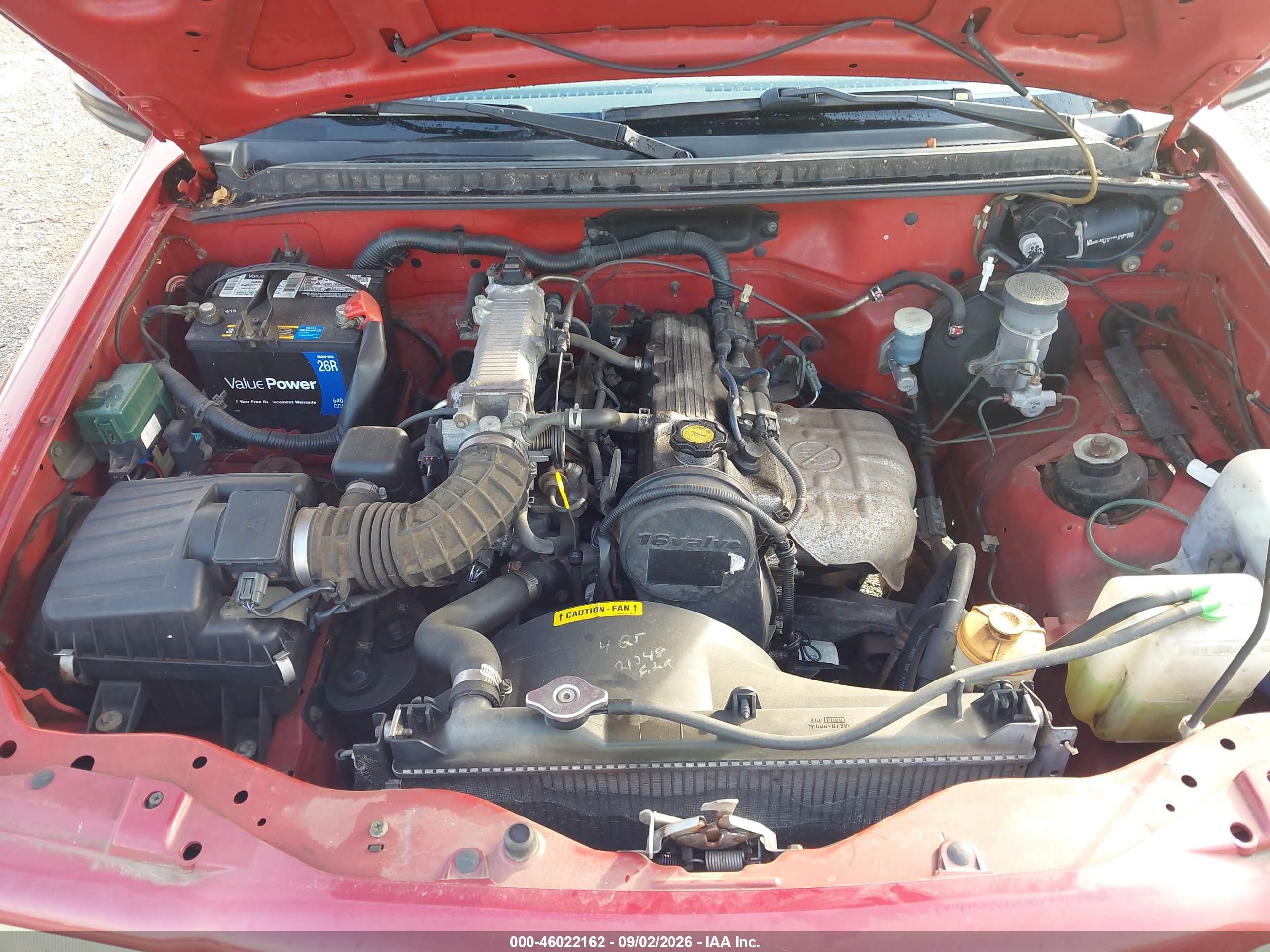 2000 Chevrolet Tracker   Maroon vin: 2CNBJ1866Y6942881