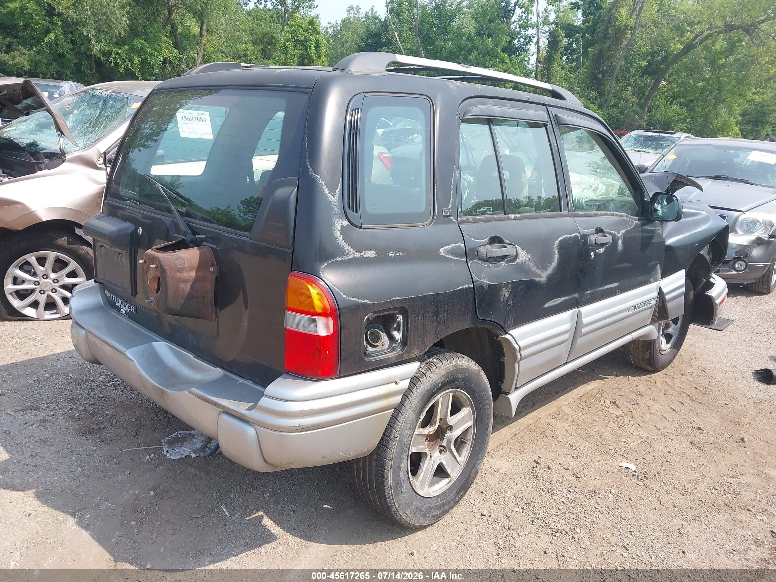 2002 Chevrolet Tracker Hard Top Lt Black vin: 2CNBJ634026902693