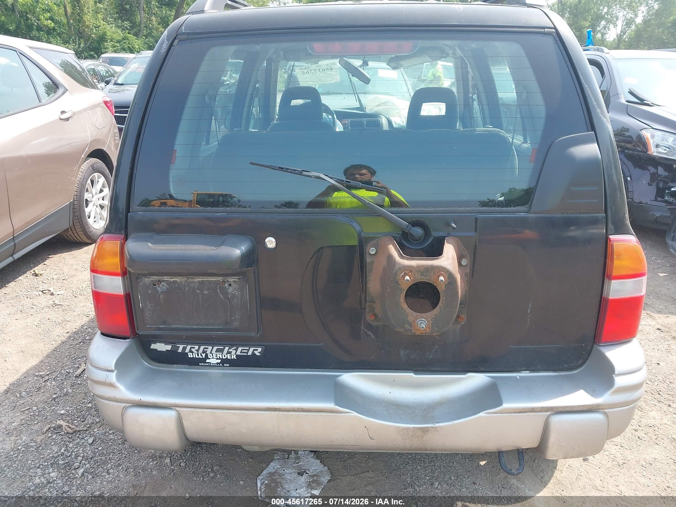 2002 Chevrolet Tracker Hard Top Lt Black vin: 2CNBJ634026902693