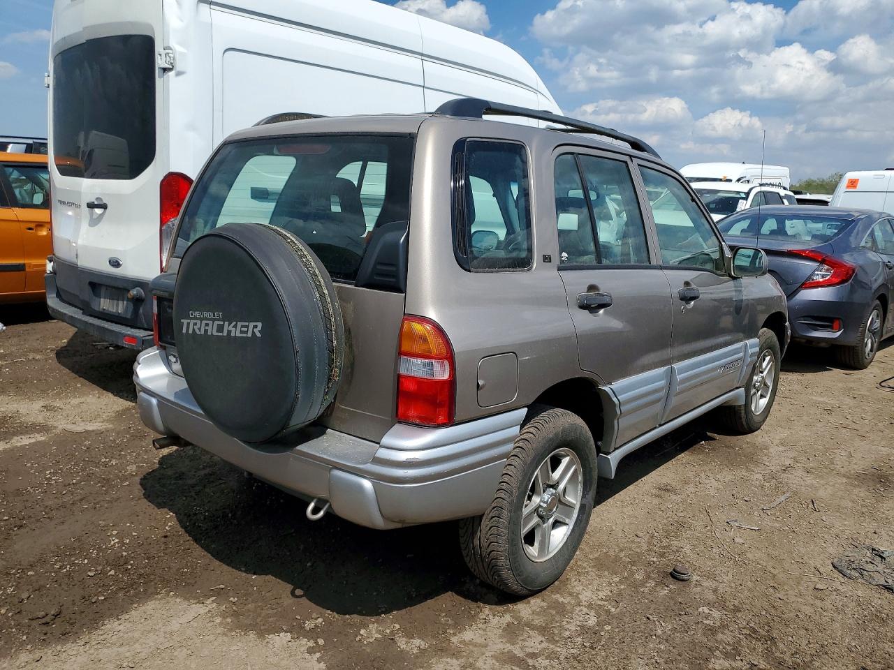 2002 Chevrolet Tracker Lt Gray vin: 2CNBJ634426925409