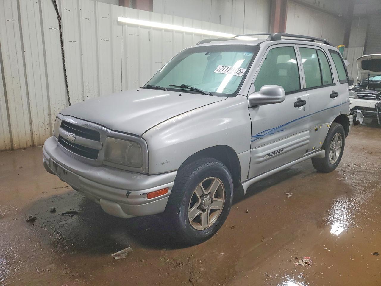 2002 Chevrolet Tracker Lt Серебряный vin: 2CNBJ634526927315