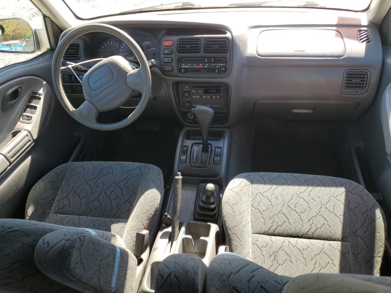 2004 Chevrolet Tracker Lt Silver vin: 2CNBJ634546909299