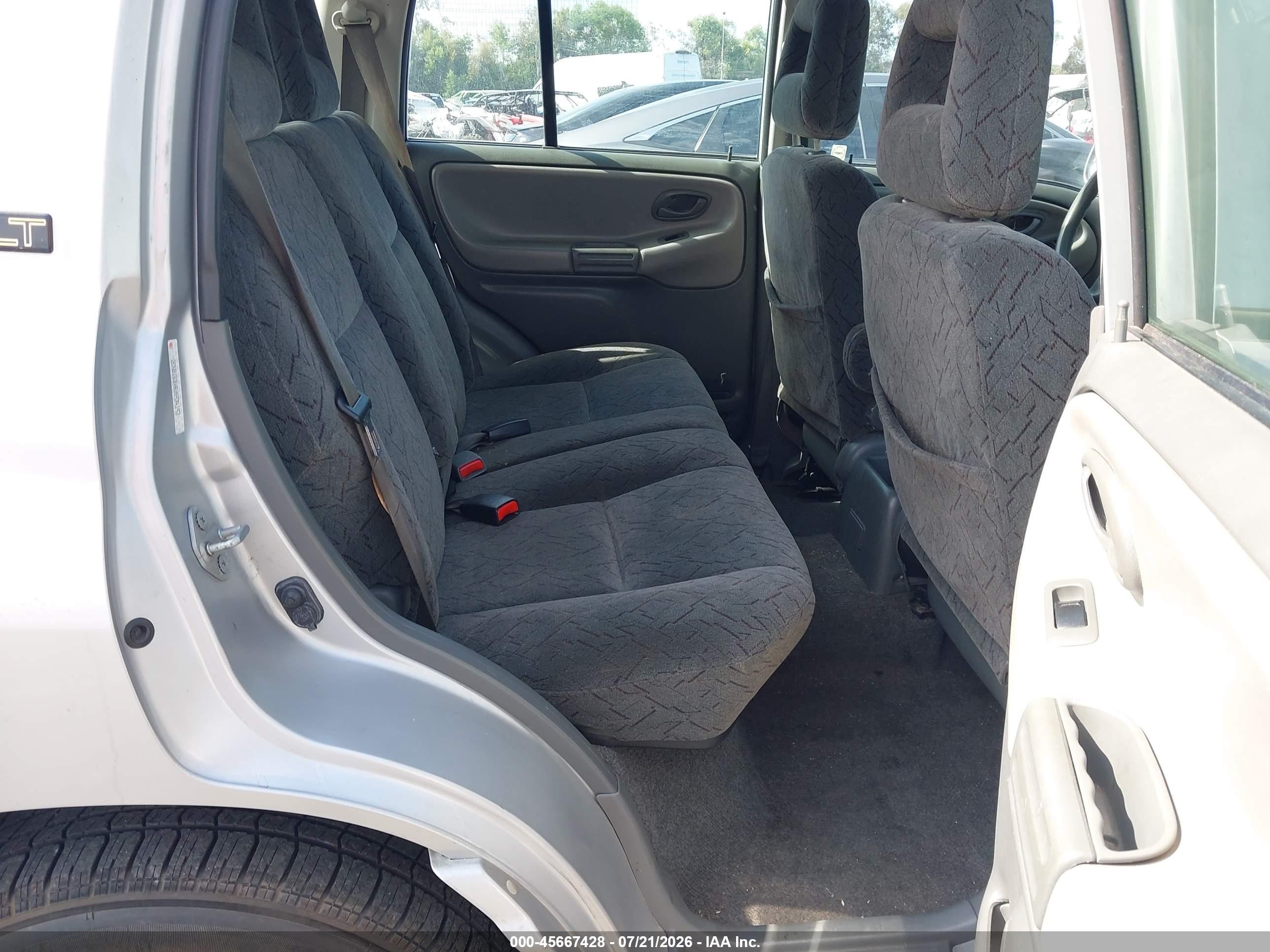 2003 Chevrolet Tracker Hard Top Lt Silver vin: 2CNBJ634636934193