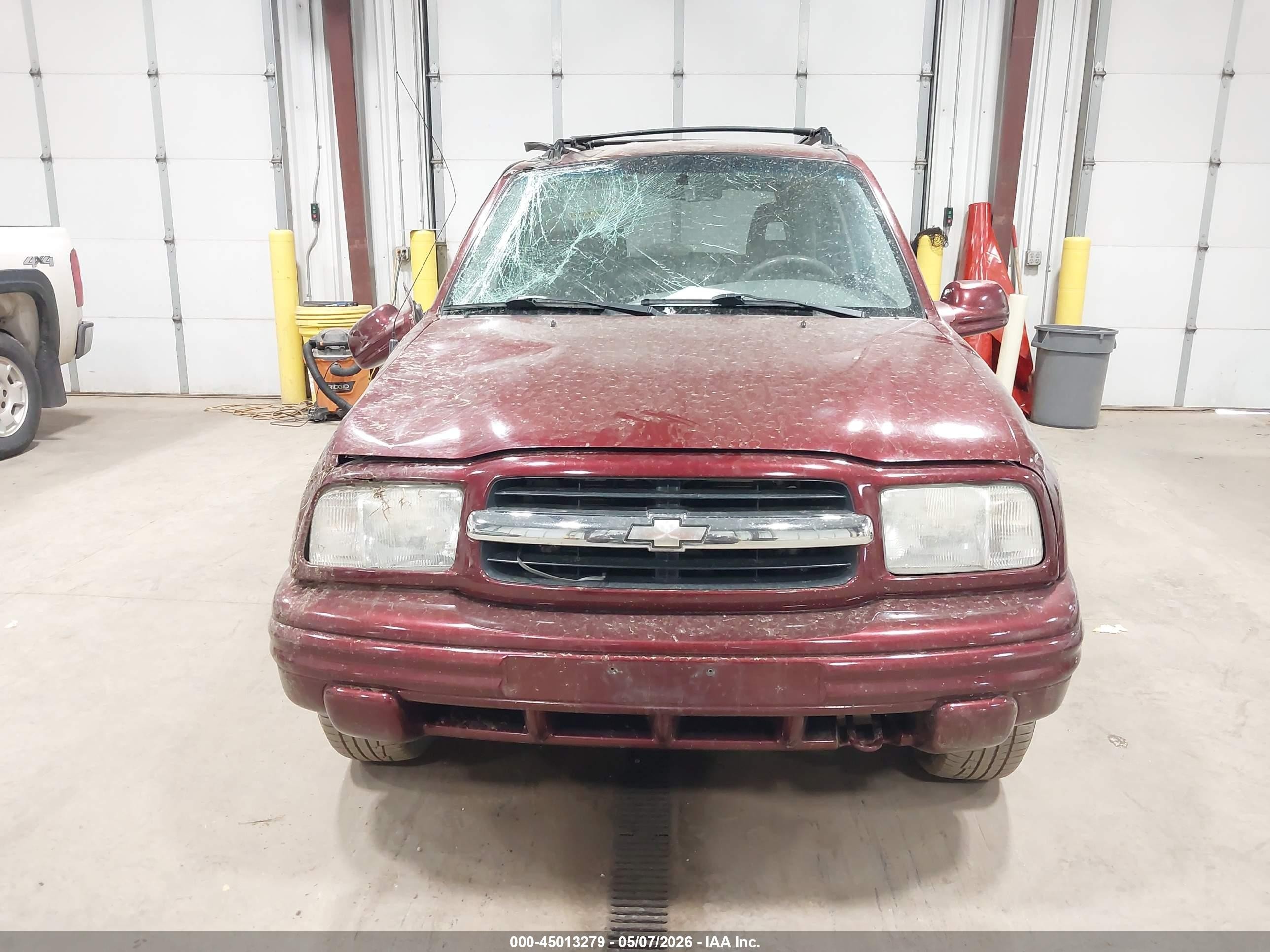 2003 Chevrolet Tracker Hard Top Lt Maroon vin: 2CNBJ634836934910
