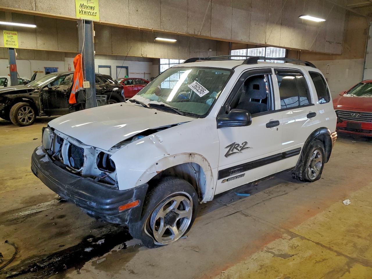 2004 Chevrolet Tracker Zr2 Белый vin: 2CNBJ734346916323