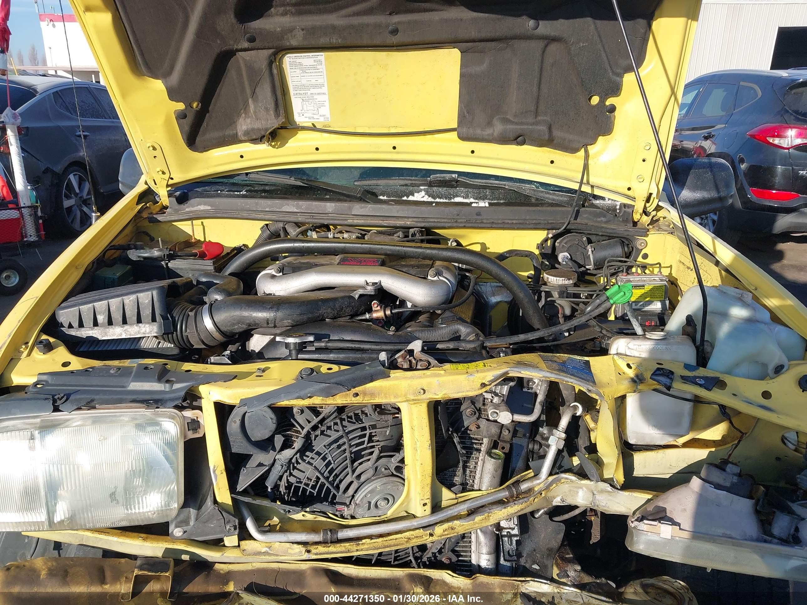 2004 Chevrolet Tracker Zr2 Yellow vin: 2CNBJ734446905704