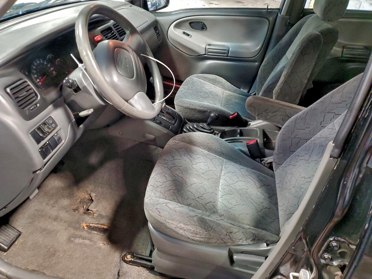 2004 Chevrolet Tracker Zr2 Blue vin: 2CNBJ734646900679