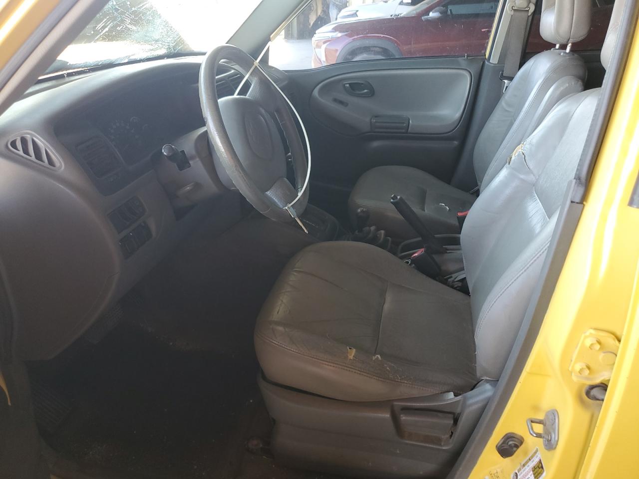 2004 Chevrolet Tracker Zr2 Yellow vin: 2CNBJ734646905011