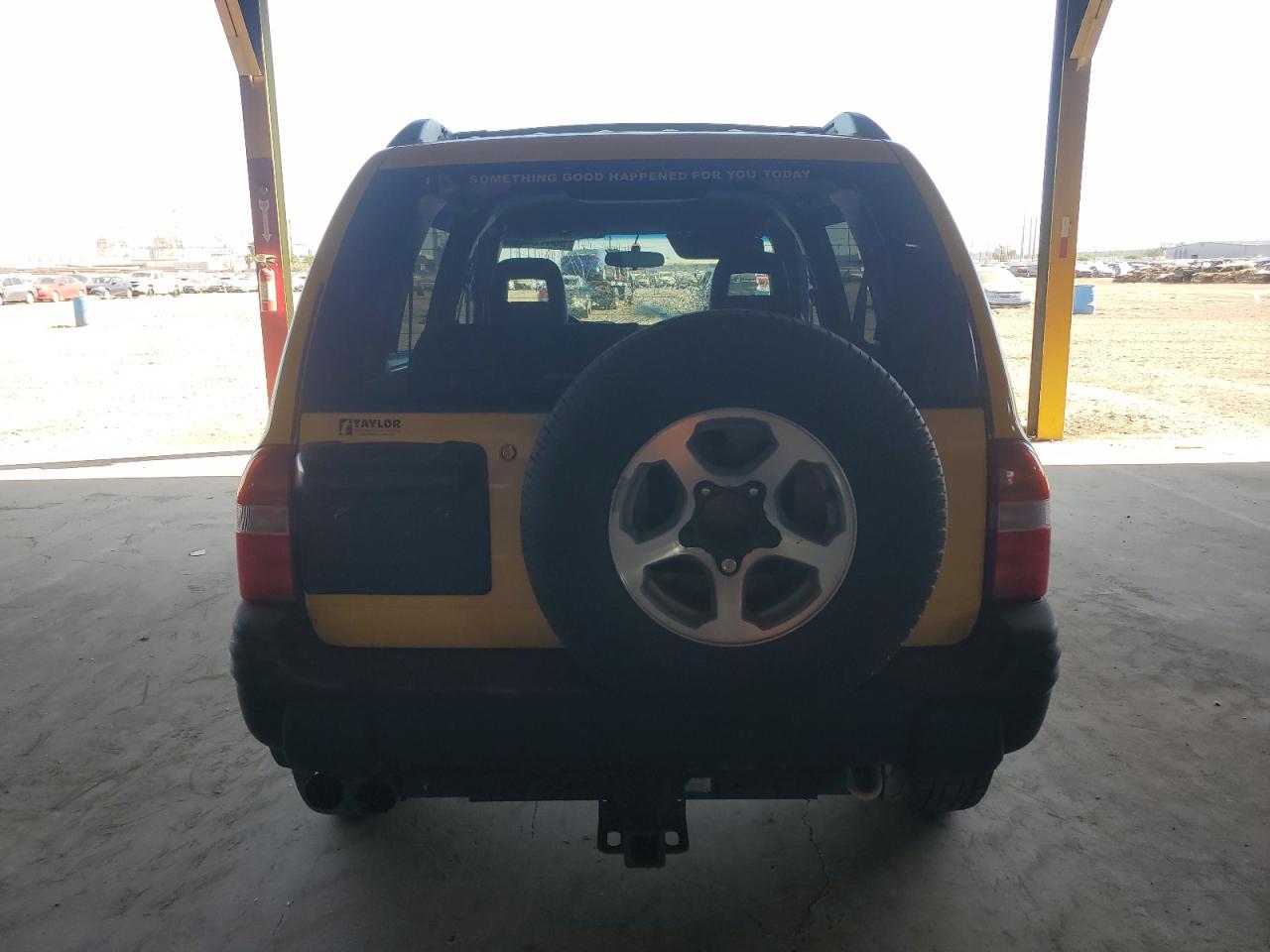 2004 Chevrolet Tracker Zr2 Yellow vin: 2CNBJ734646905011