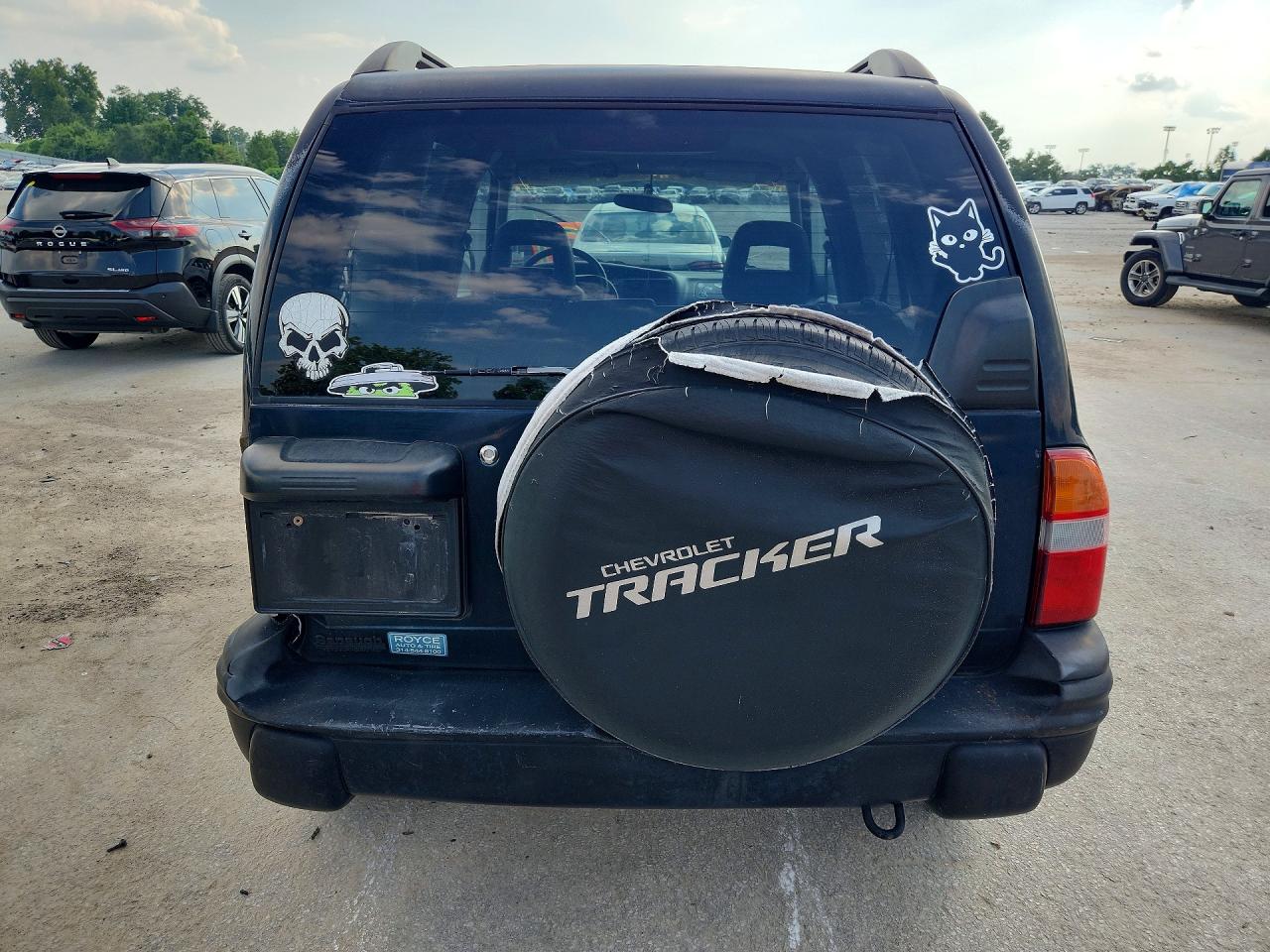 2004 Chevrolet Tracker Zr2 Black vin: 2CNBJ734646907535