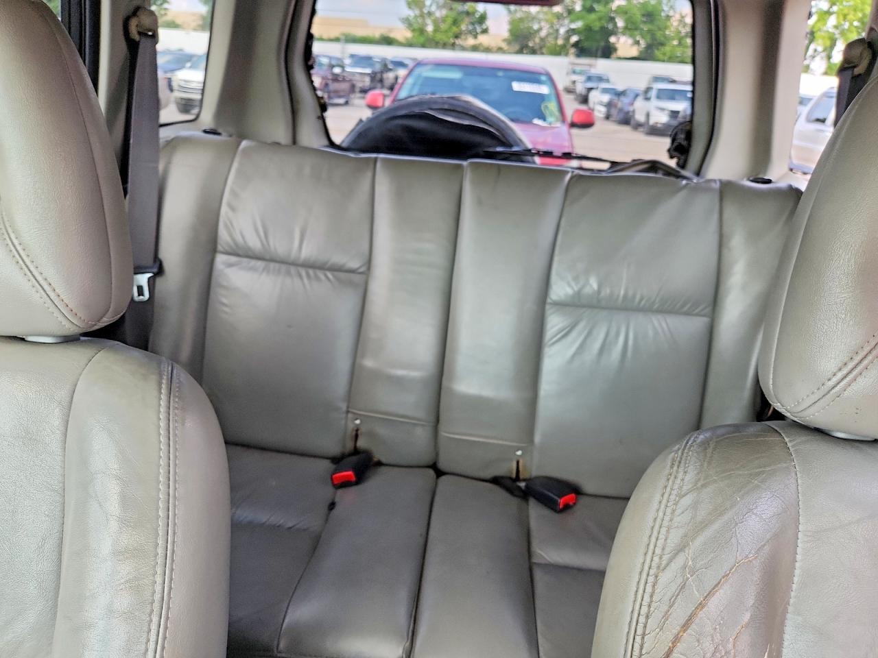 2004 Chevrolet Tracker Zr2 Black vin: 2CNBJ734646907535